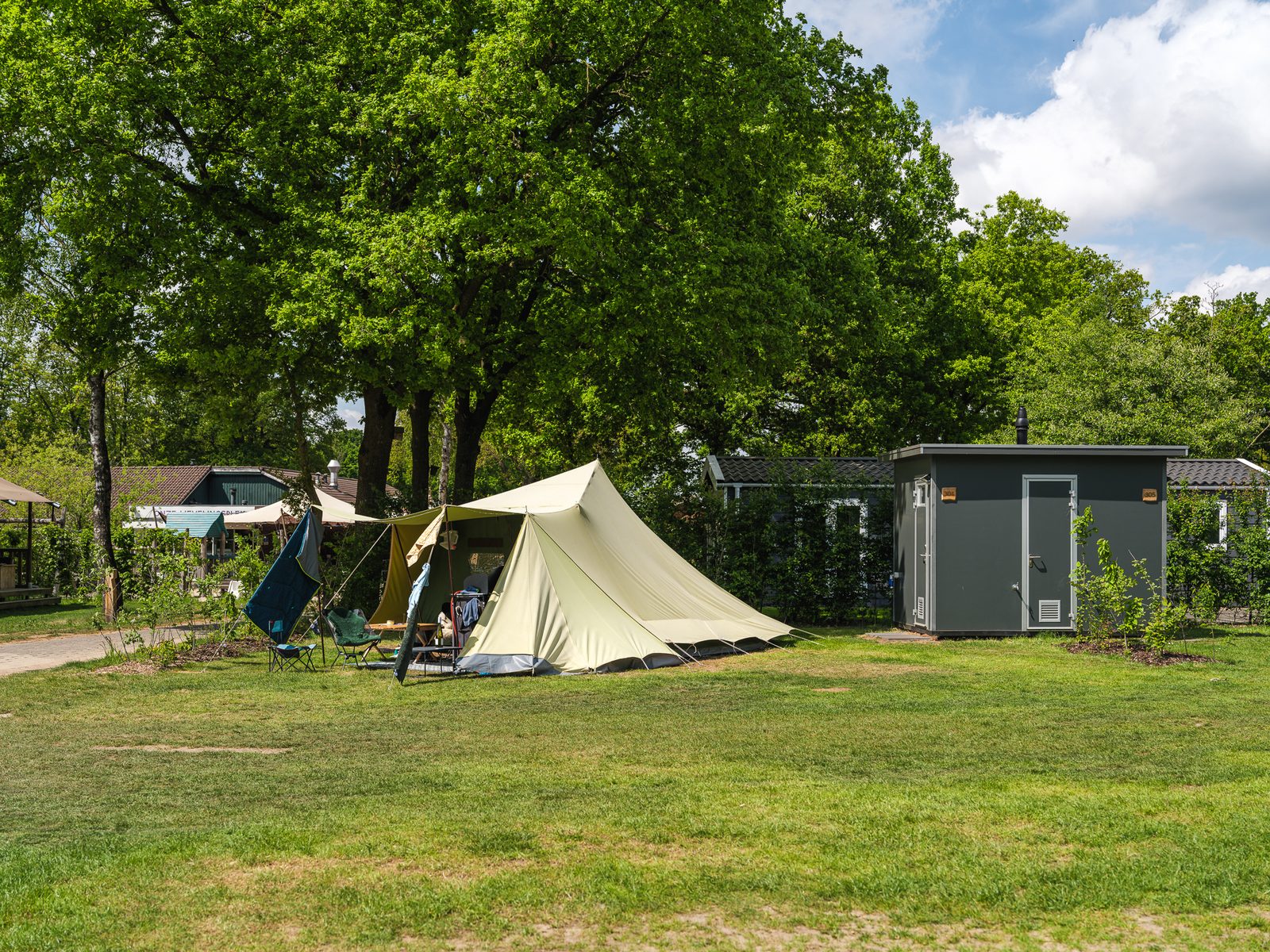 Stellplatz Superkomfort mit privaten Sanitäranlagen