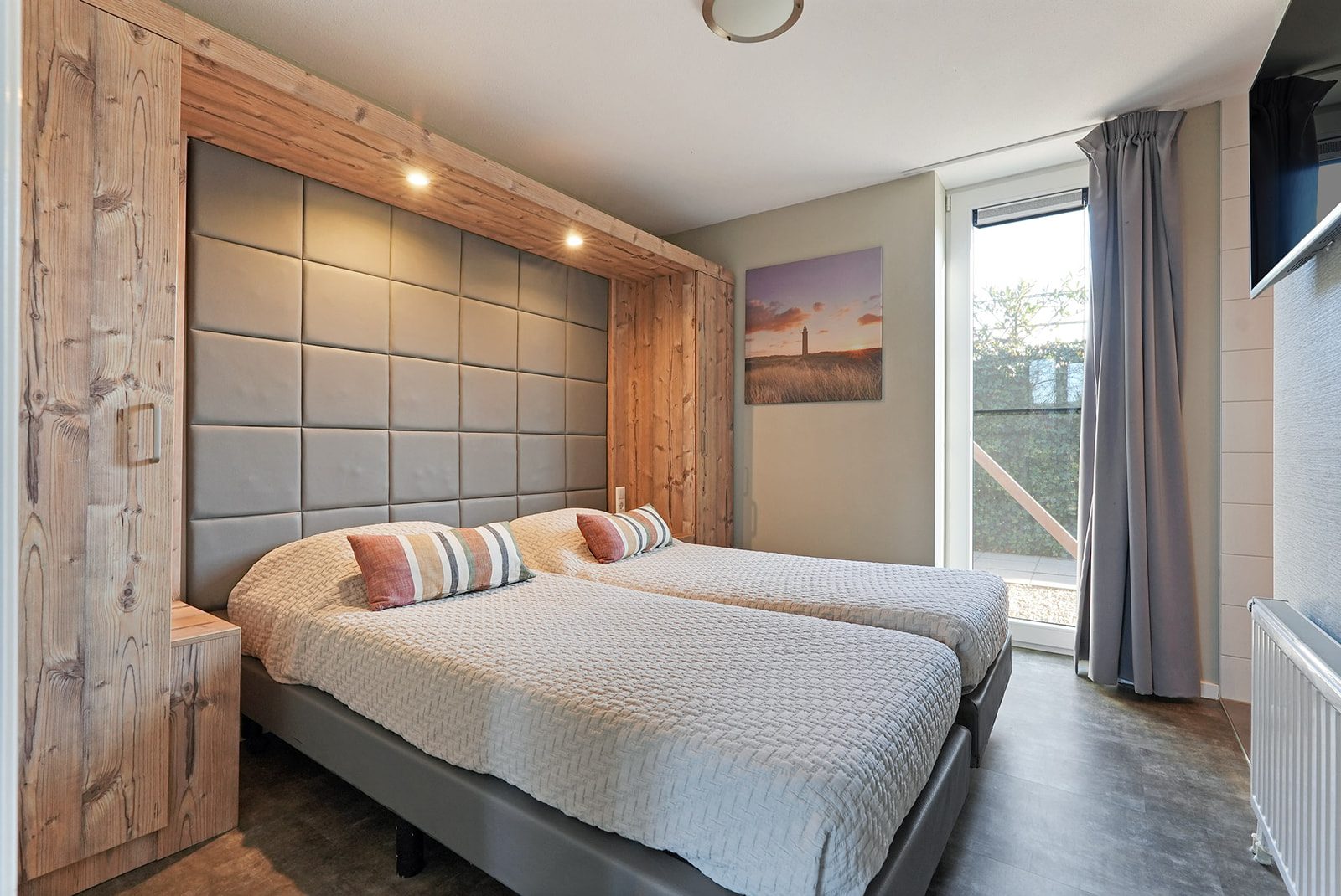 Oude Nieuwelandseweg 33A - Ouddorp - Villa IJsvogel  (with jacuzzi, extra costs for use)