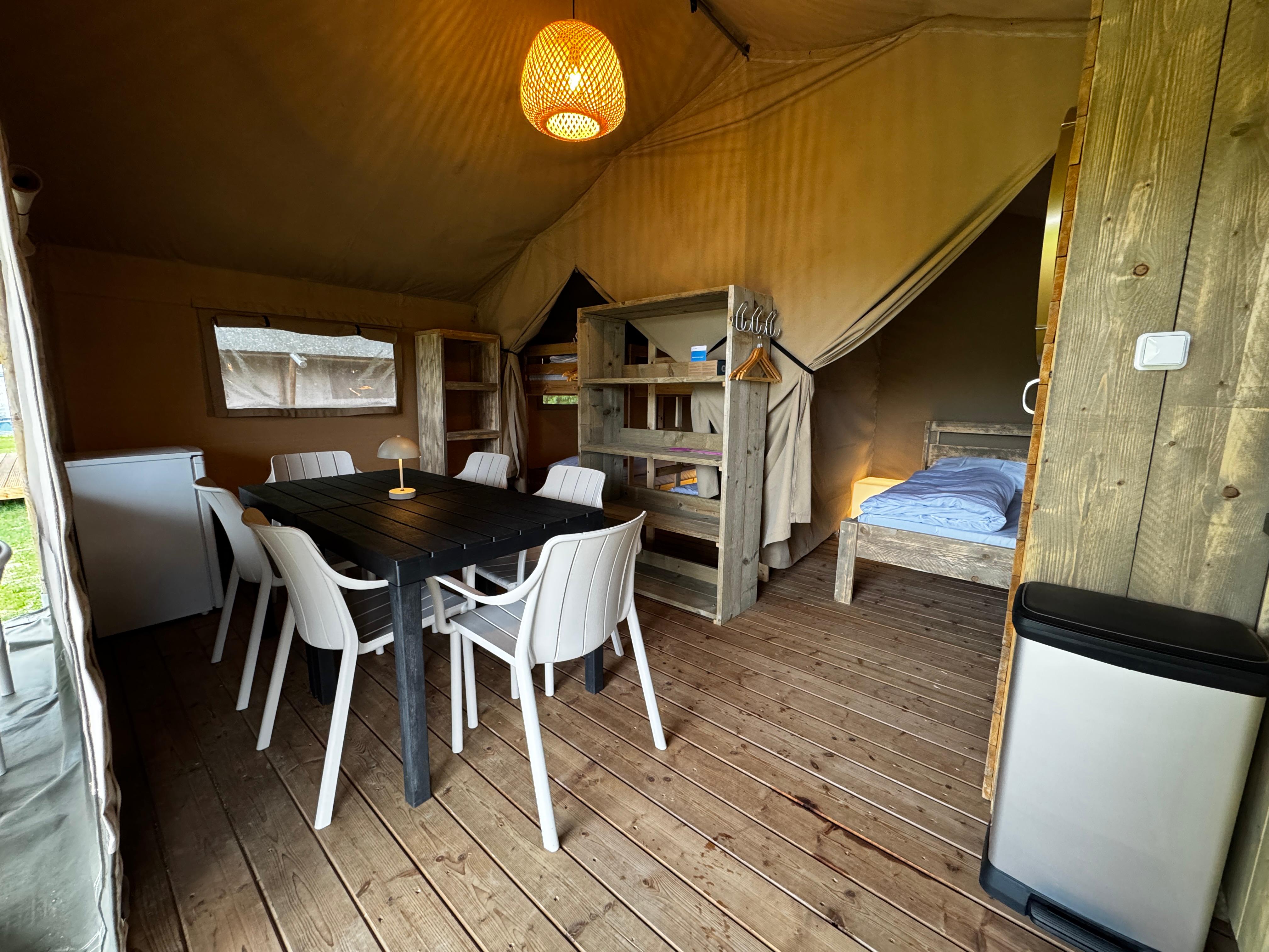 Lodgetent 6 4