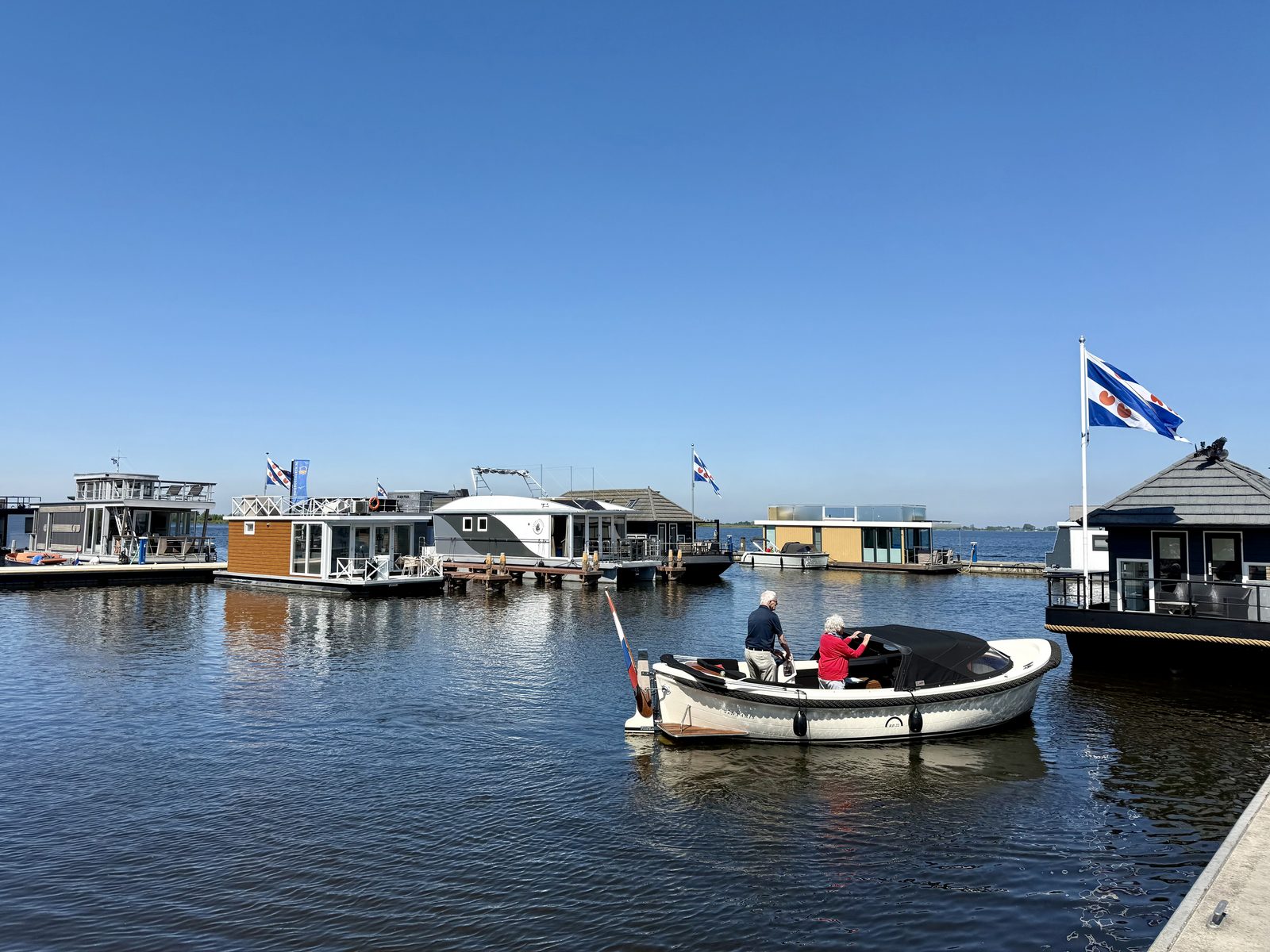 VaarHuis Sneekermeer