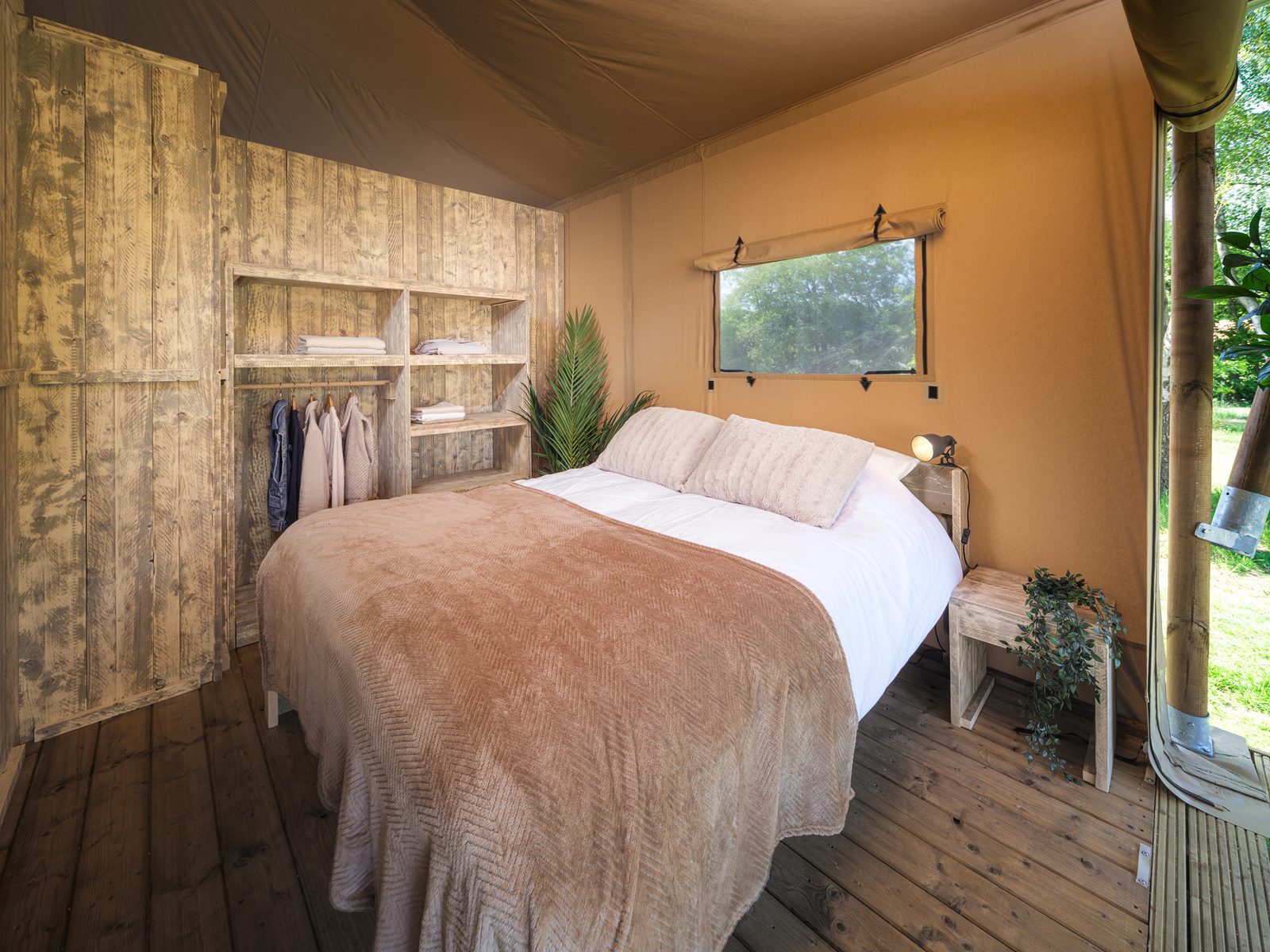 Safarisuite met privé sanitair | 5 personen
