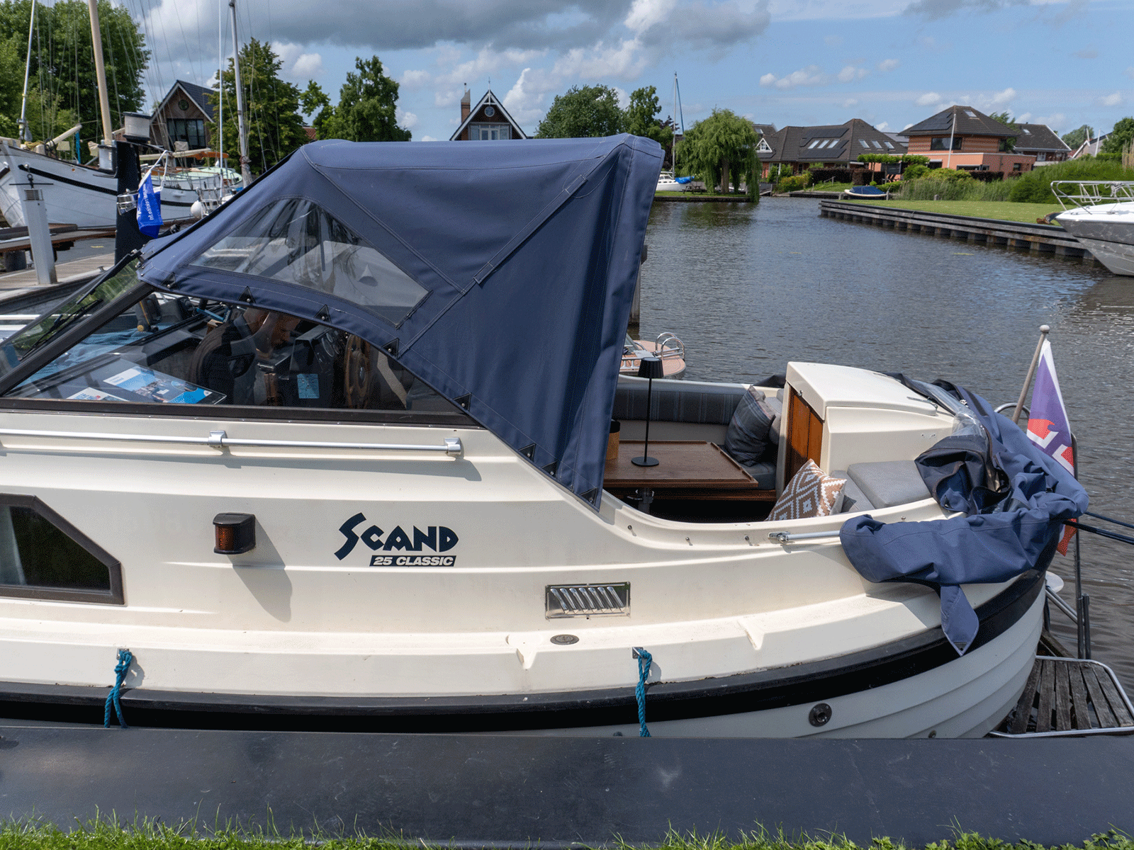 Noorse Spitsgatter "Scand 25" - 1 slaapkamer - 4 personen - Toilet