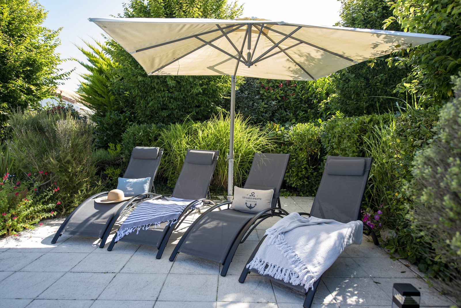 Acacia 6 Superior mit Swimmingpool und Klimaanlage