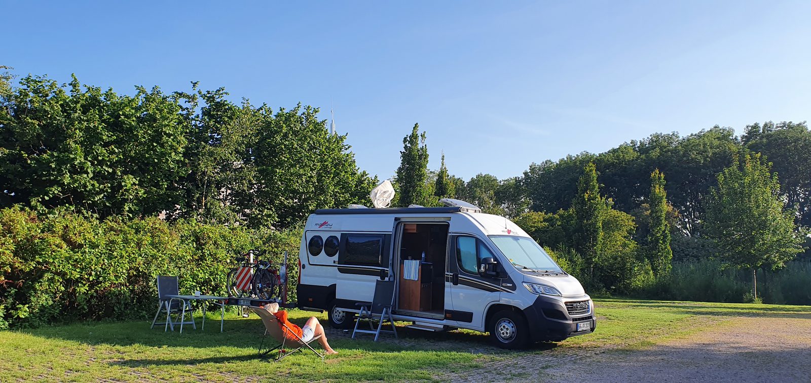 Camper/caravan plaatsen