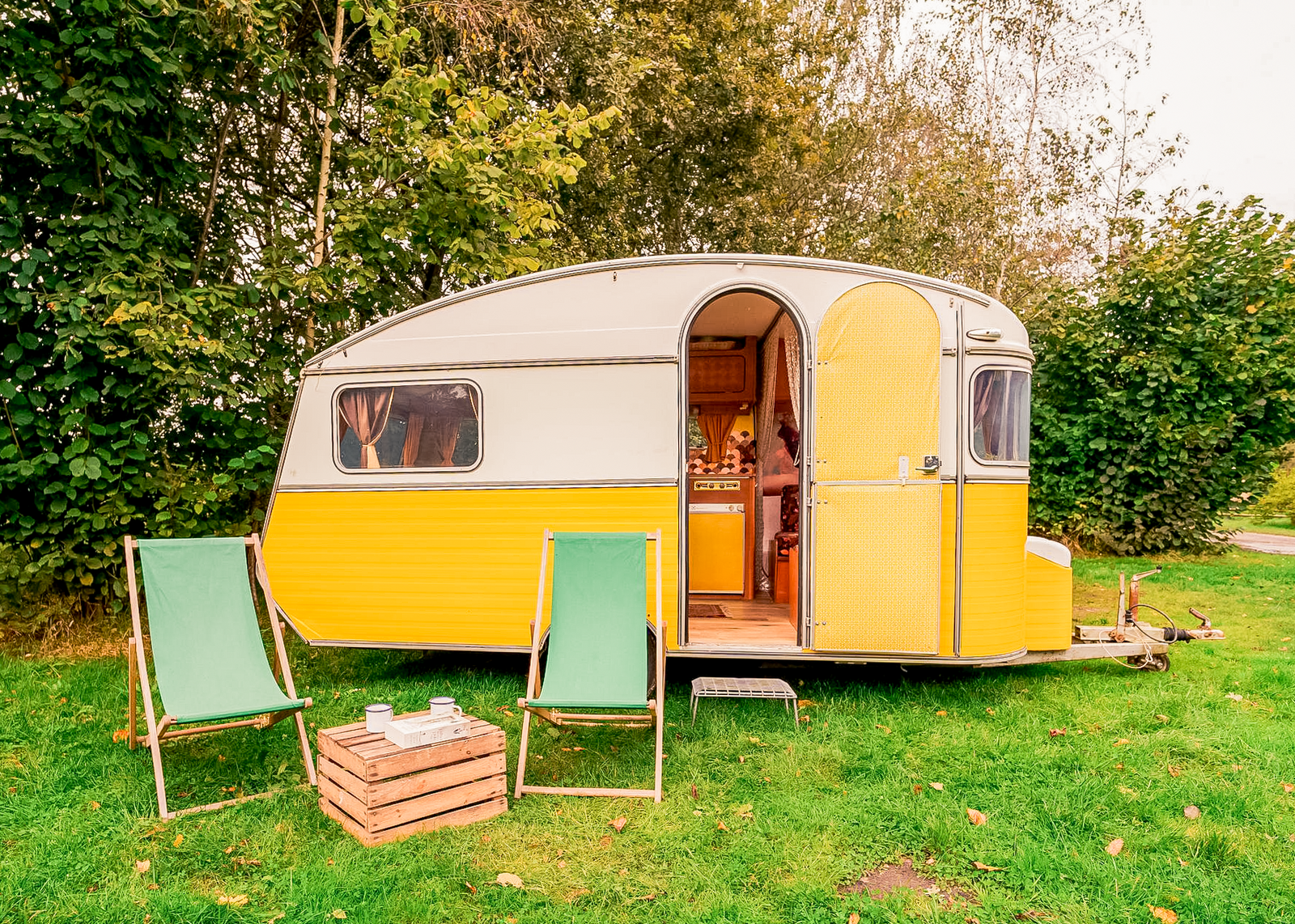 Retro Caravan 