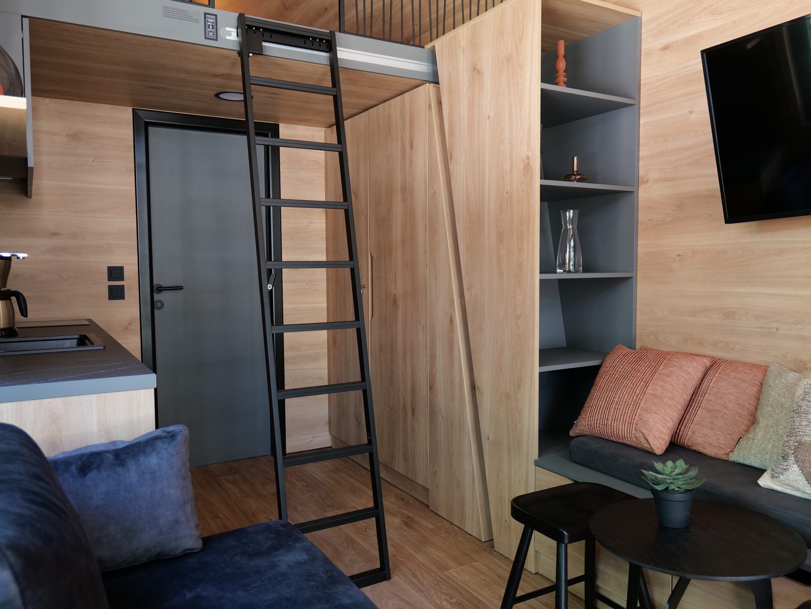 Tiny House 2