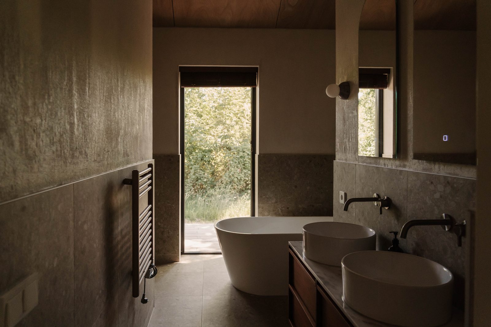 Pine House | Hottub & Bad | 4-persoons vakantiehuis