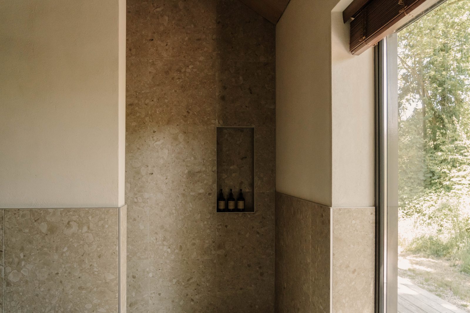 Pine House | Hottub & Bad | 4-persoons vakantiehuis