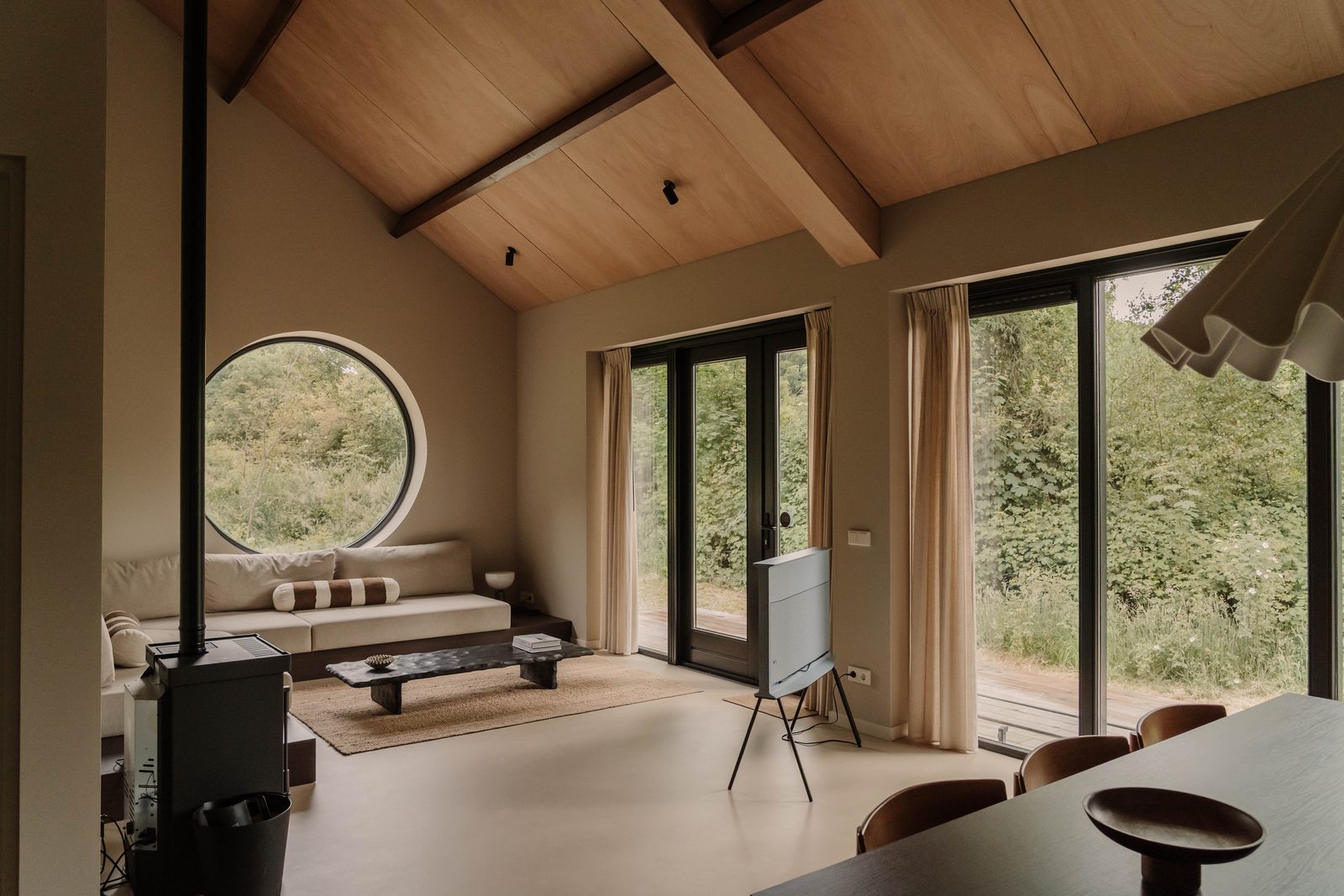 Pine House | Hottub & Bad | 4-persoons vakantiehuis