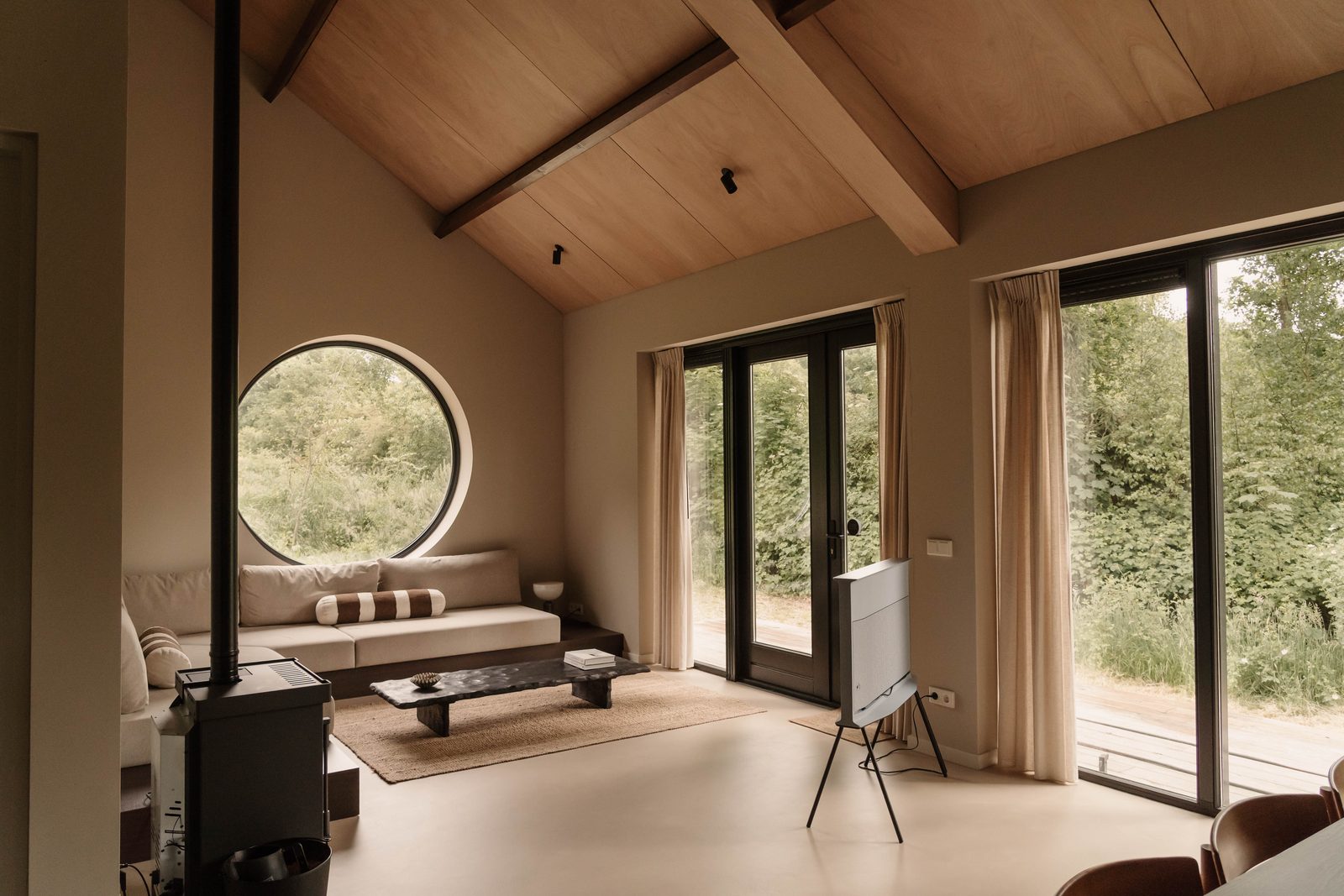Pine House | Hottub & Bad | 4-persoons vakantiehuis