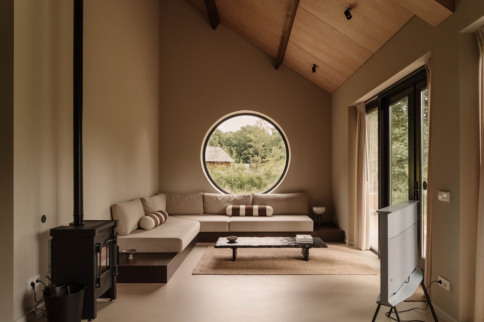 Pine House | Hottub & Bad | 4-persoons vakantiehuis