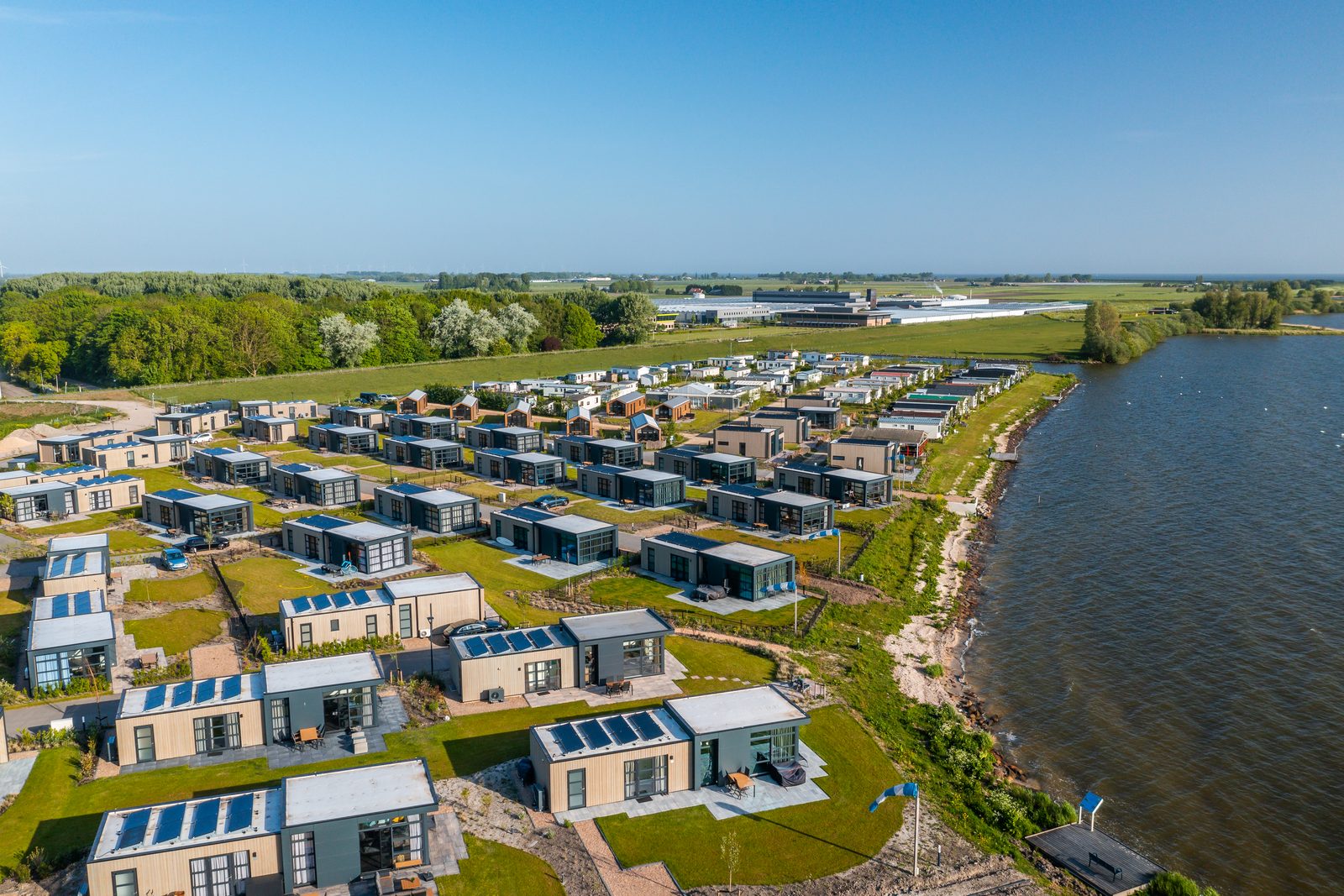 Kampeerplaats Comfort aan het water