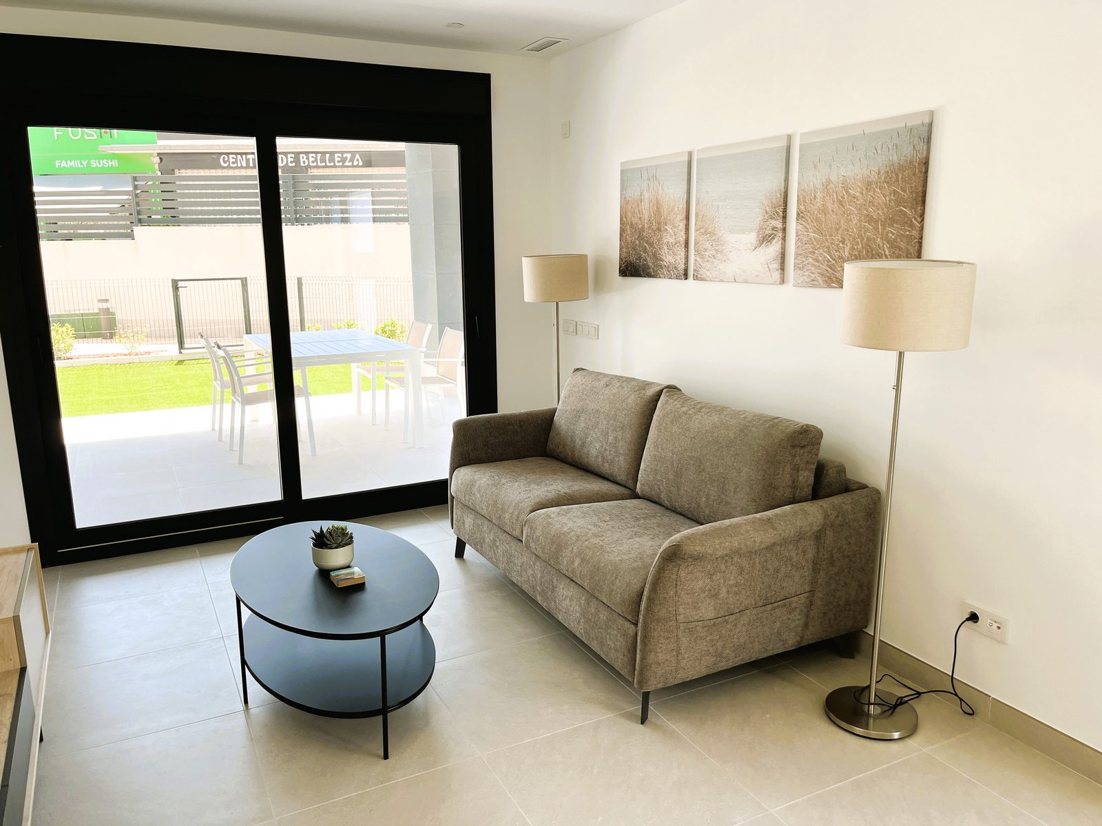 CASA SOL Y SOMBRA