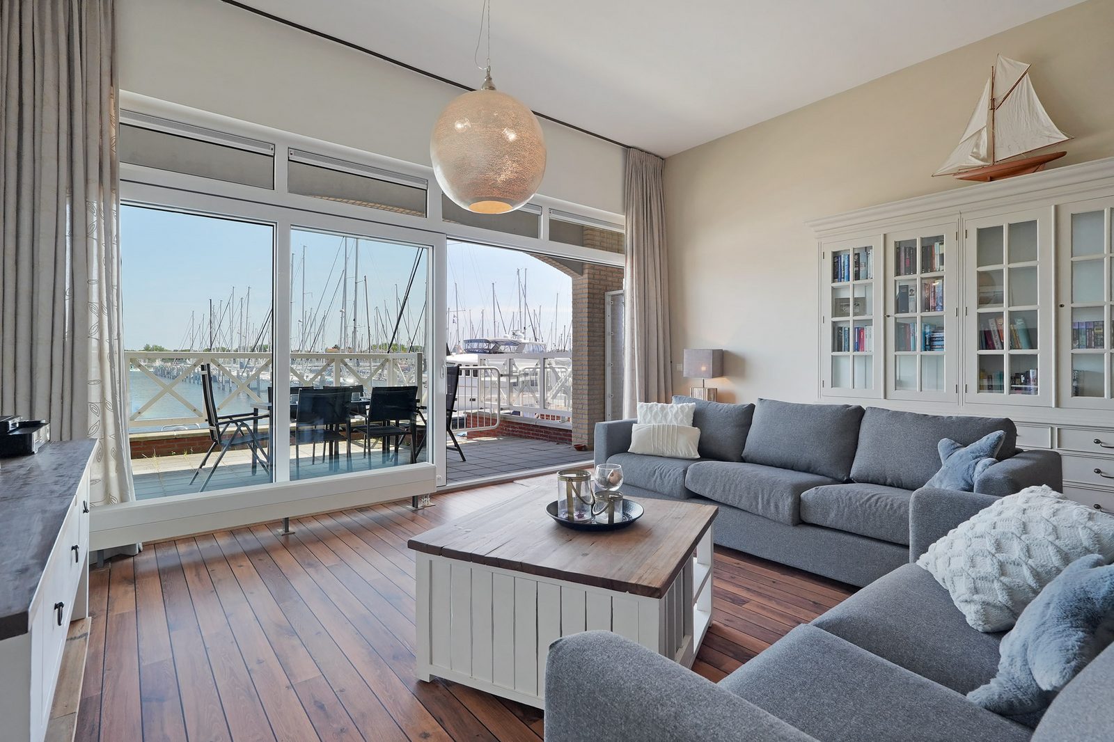 Kabbelaarsbank 405 - Port Marina Zélande 