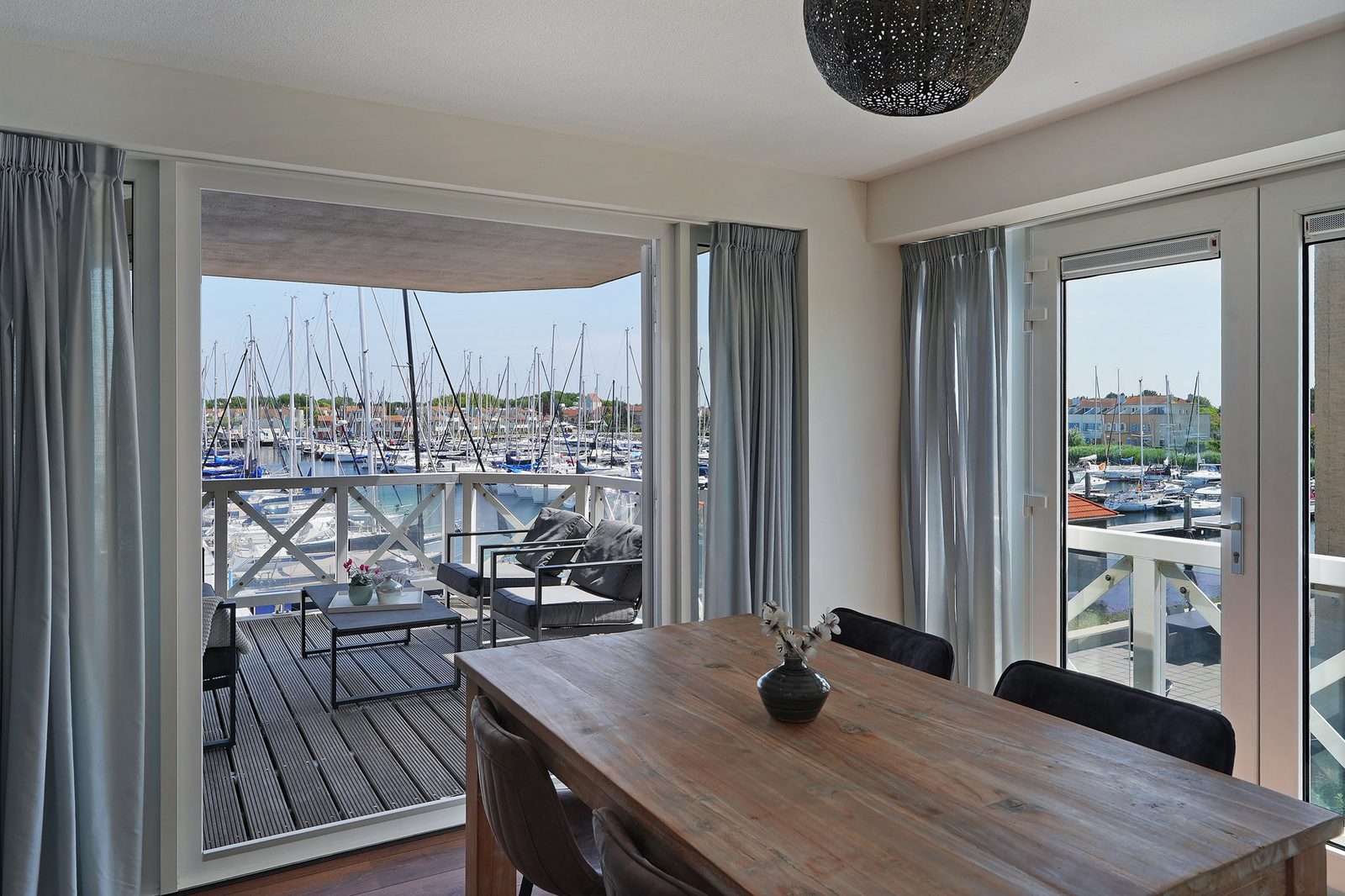 Kabbelaarsbank 411 - Port Marina Zélande