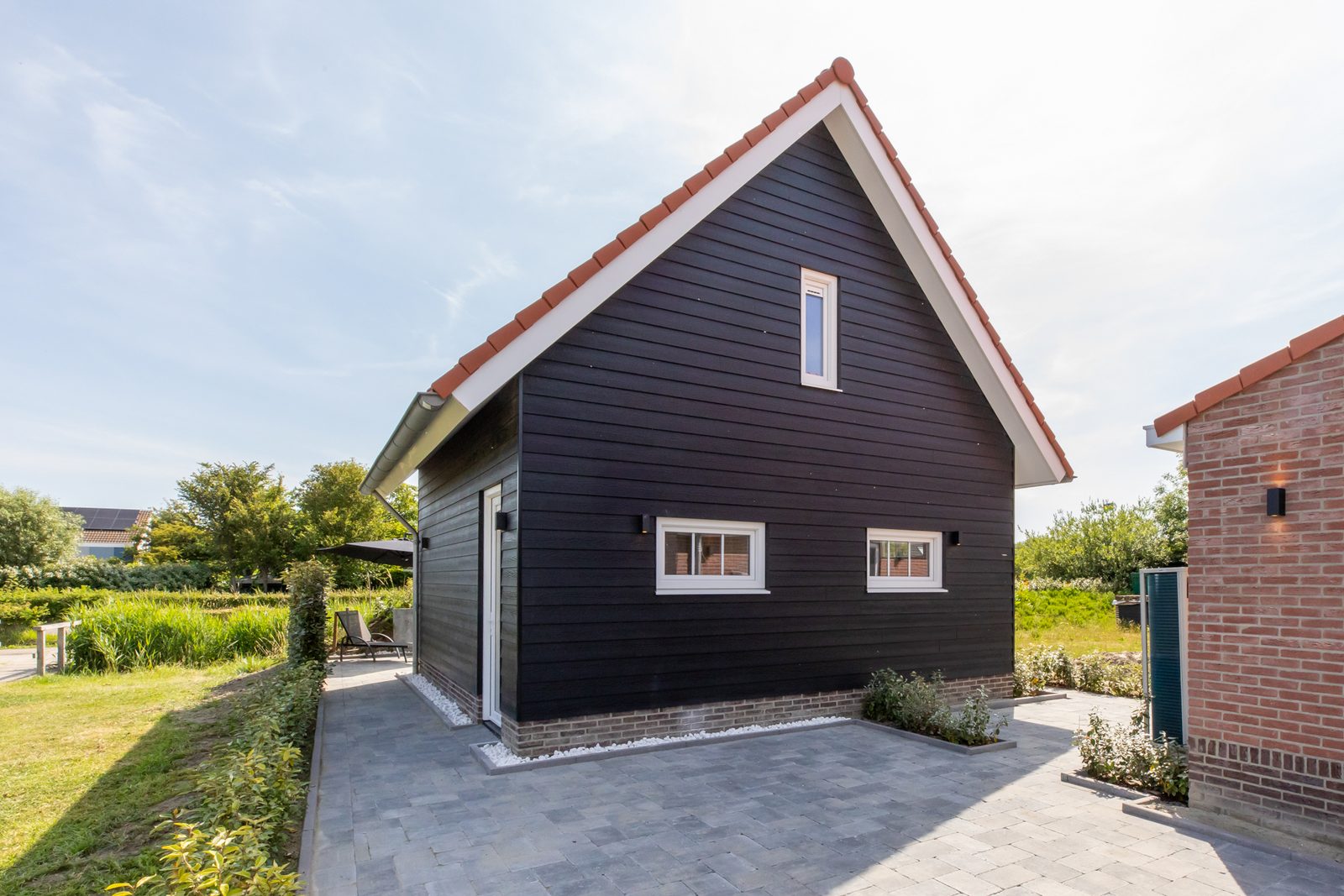 Rent a cottage in Zeeland | De Strandloper Westkapelle - Charley Tooropstraat 1a | Beach & Nature