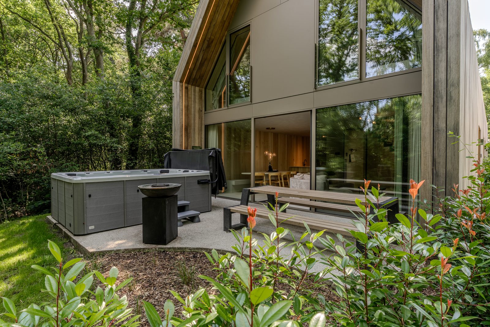 Lodge mit Jacuzzi | 8 Personen