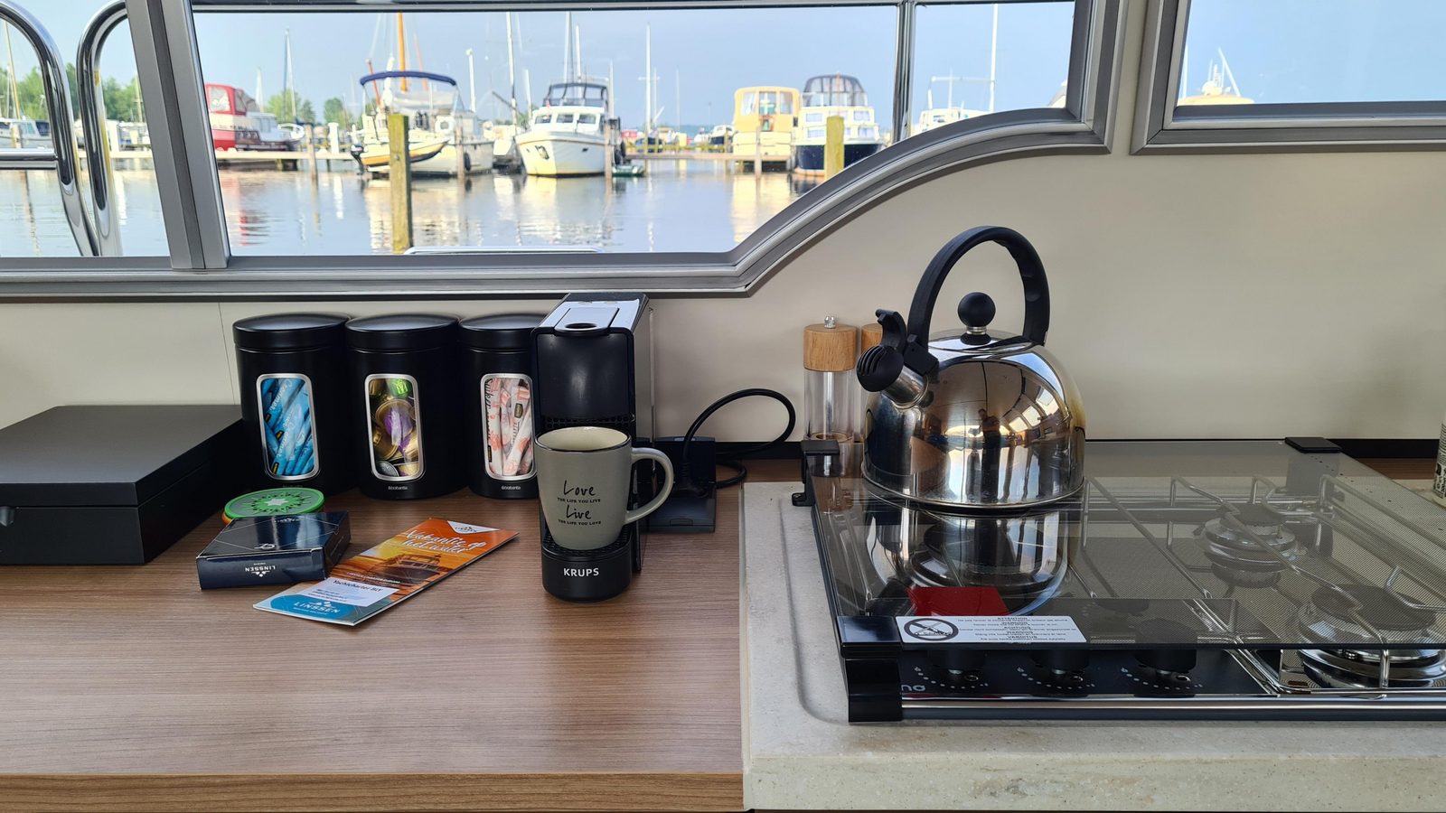 Luxe Linssen Grand Sturdy 35.0 AC Idefix - 4+2 personen - 2 slaapcabines 2 badkamers - 2 toiletten