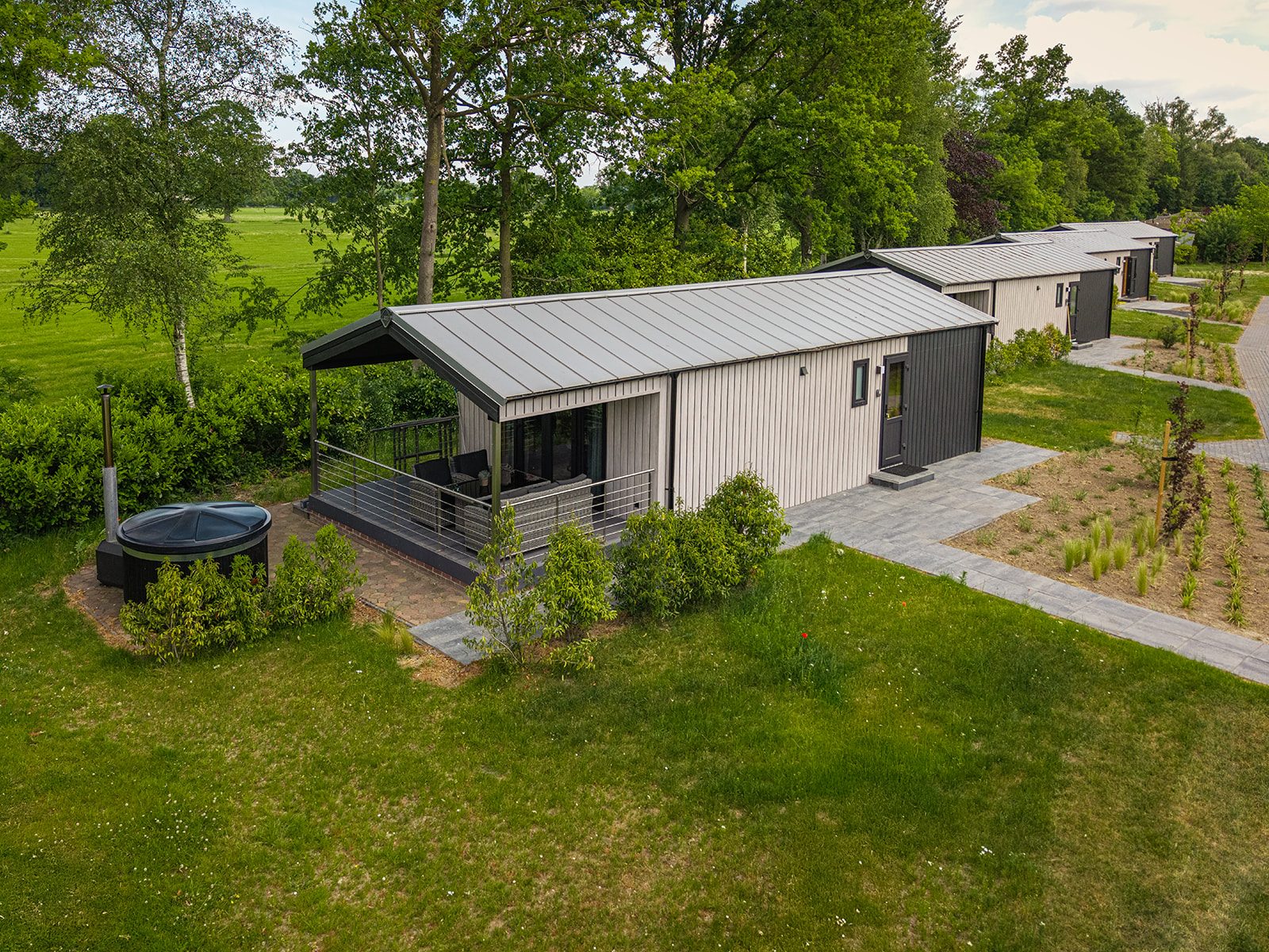 Terrassenlodge mit Sauna und Whirlpool - 2 Personen