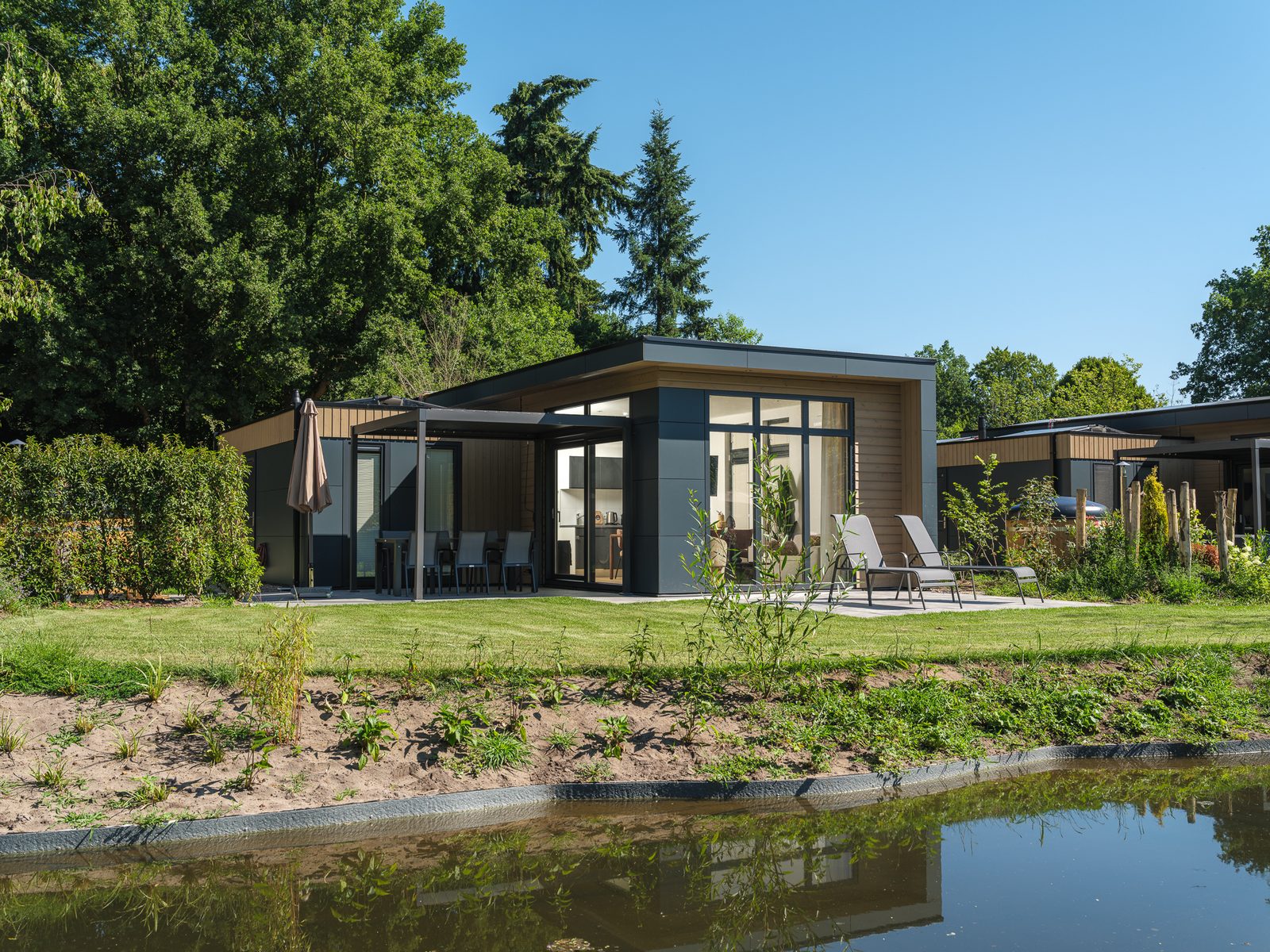 Essenburgh Comfort met Hottub | 6 personen