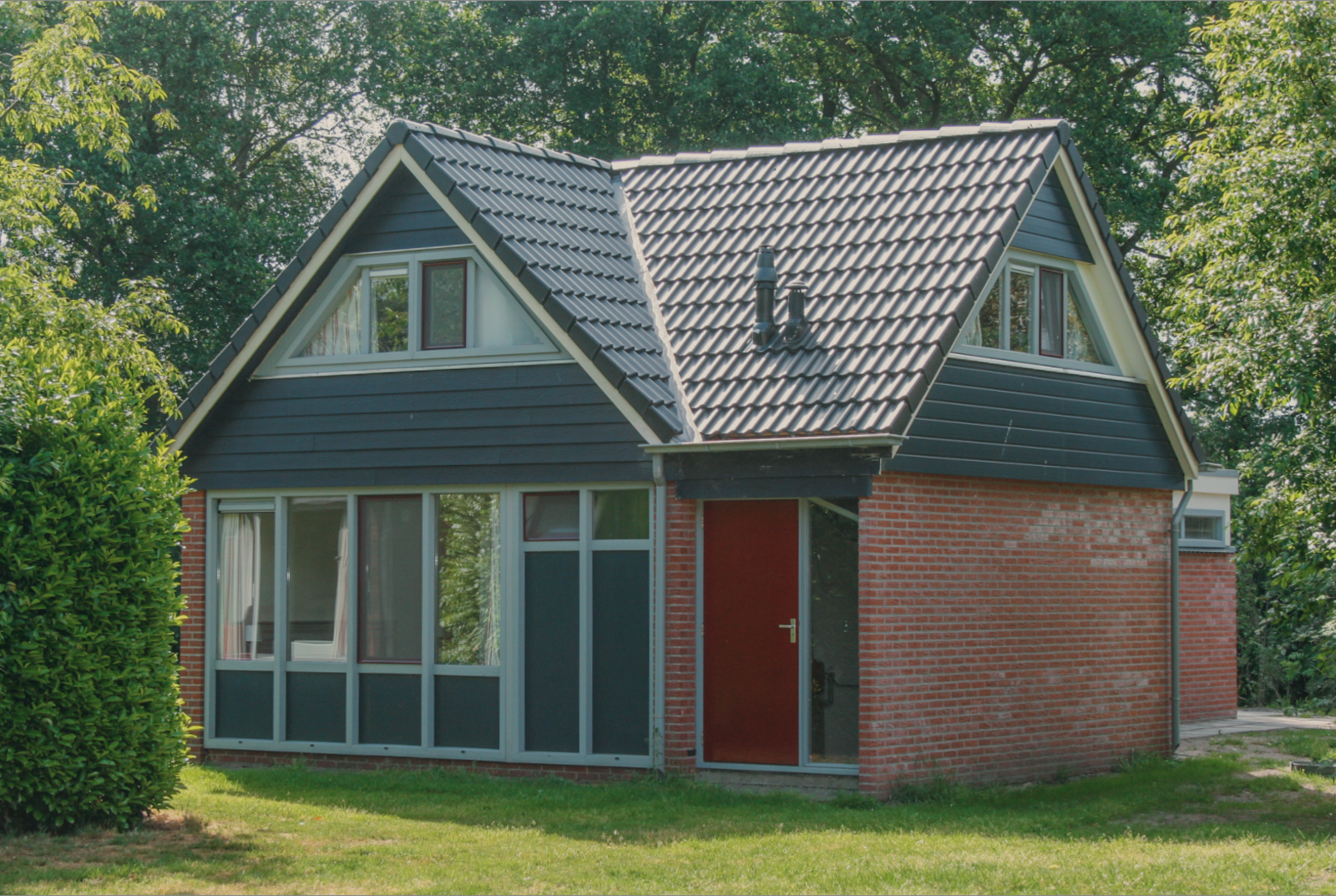 Six-person Bungalow Palthe