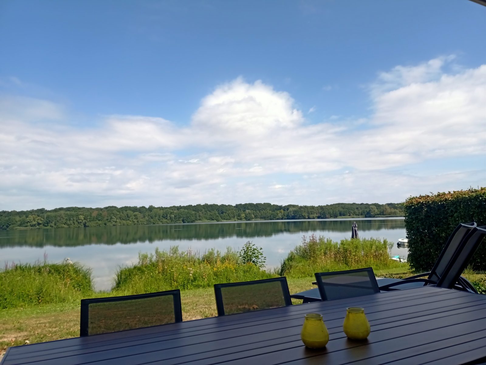 VIP Villa mit Blick aufs Wasser