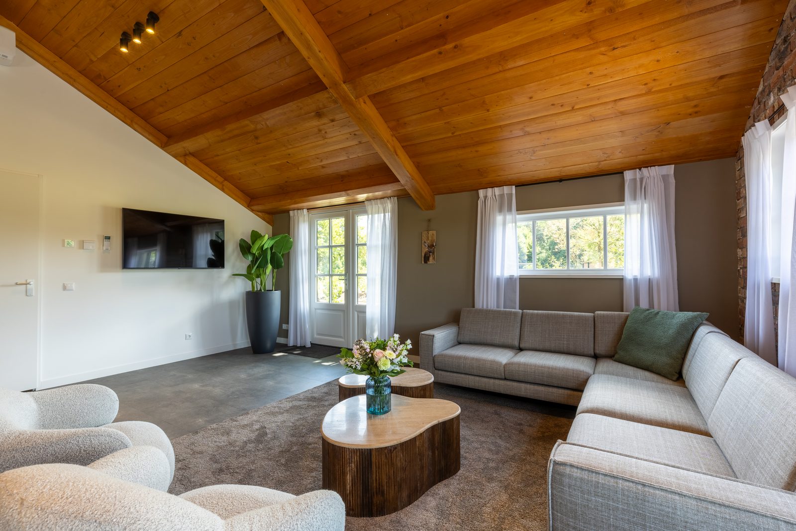 Valkse Hoeve with Sauna & Hot Tub | 6 persons