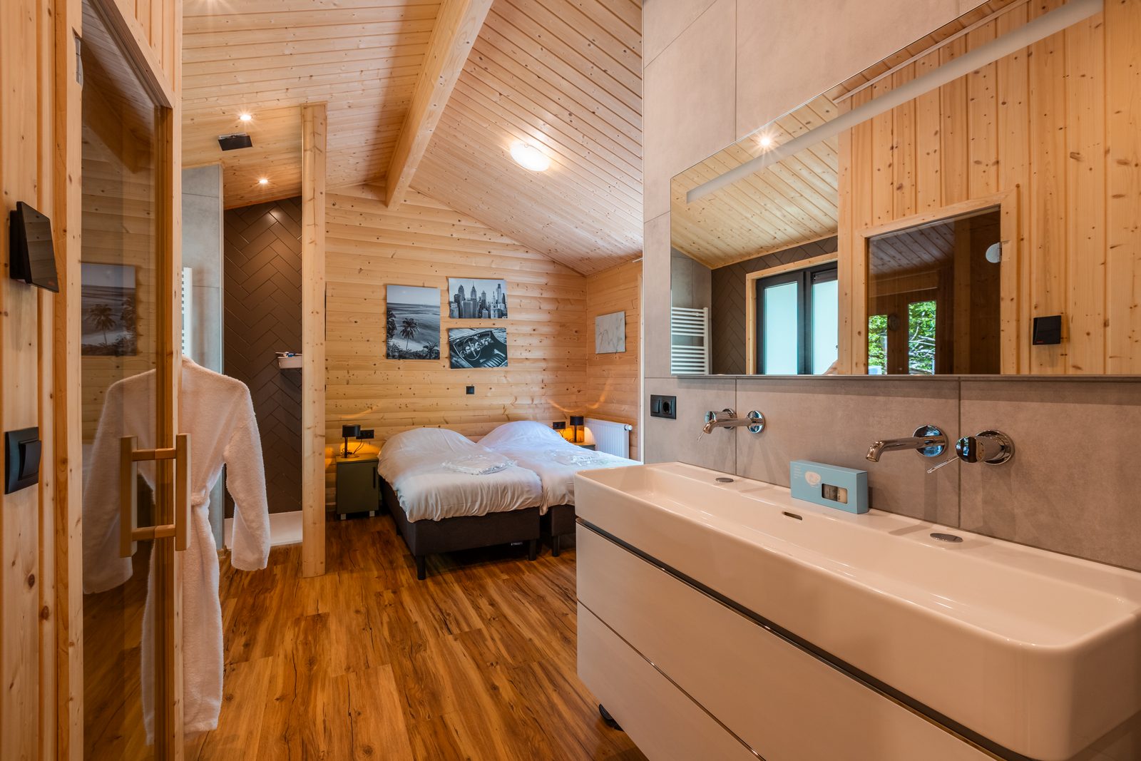 Wellness Lodge Wood XL 2