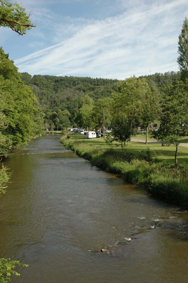 Camping pitch Comfort at the water