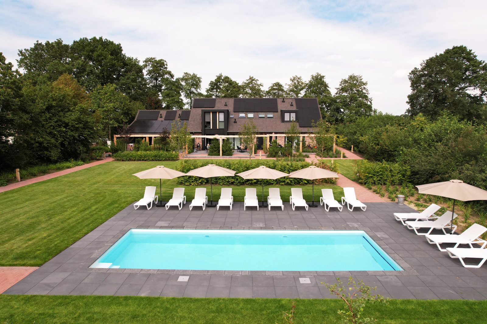 Heide Hoeve Eckhaus mit Hottub | 6 Personen