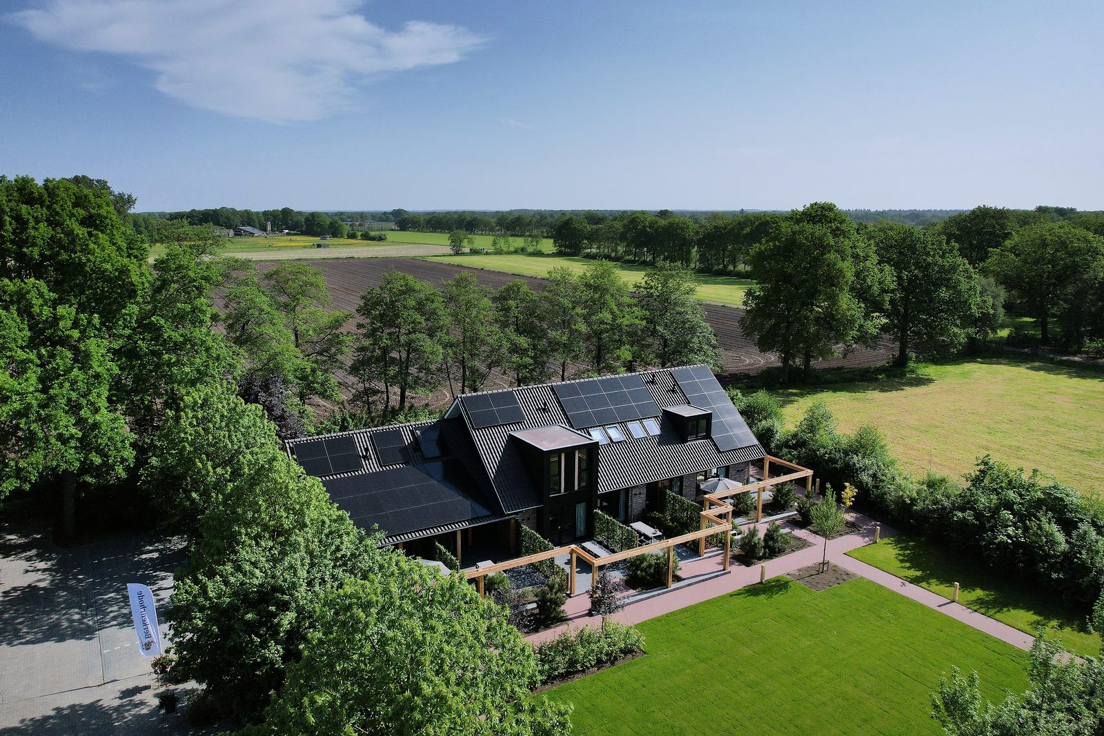 Heide Hoeve Eckhaus mit Hottub | 6 Personen