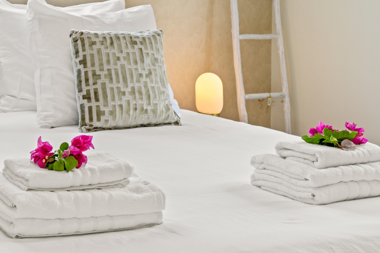 Paradise Villa met privezwembad, Mambo Beach