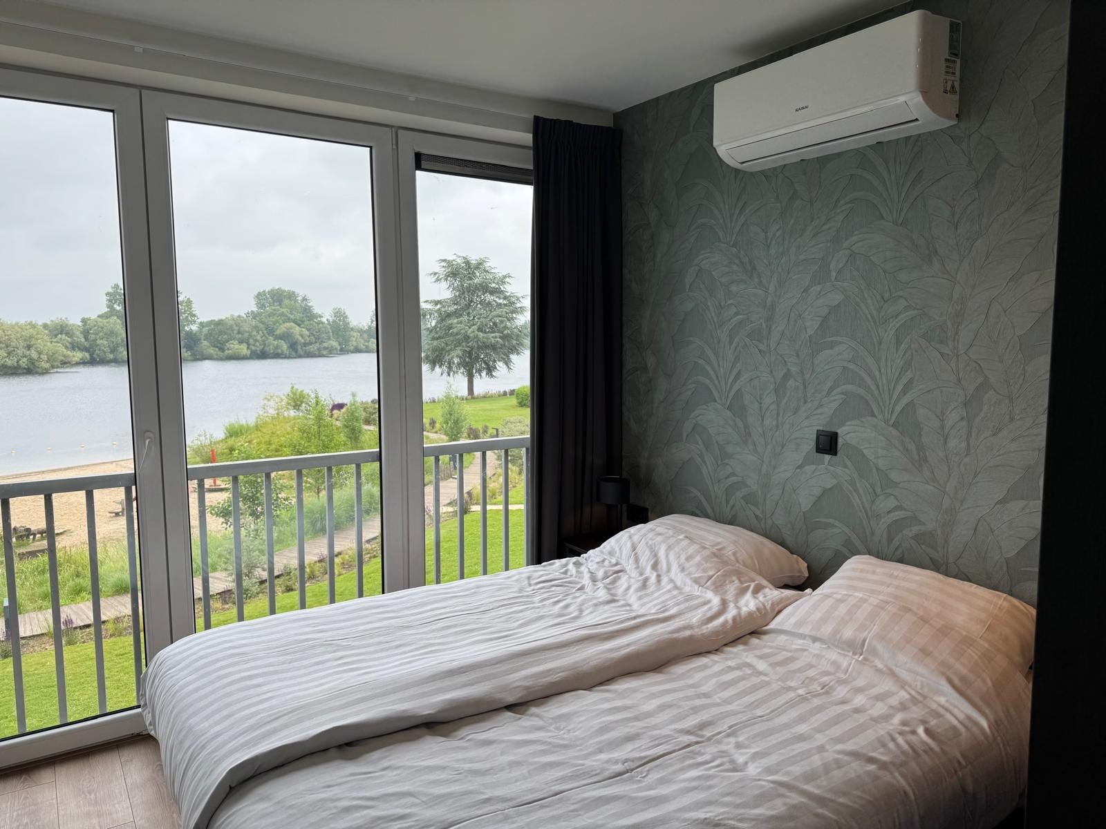 Pavillon mit Whirlpool und Sauna | 10 Personen