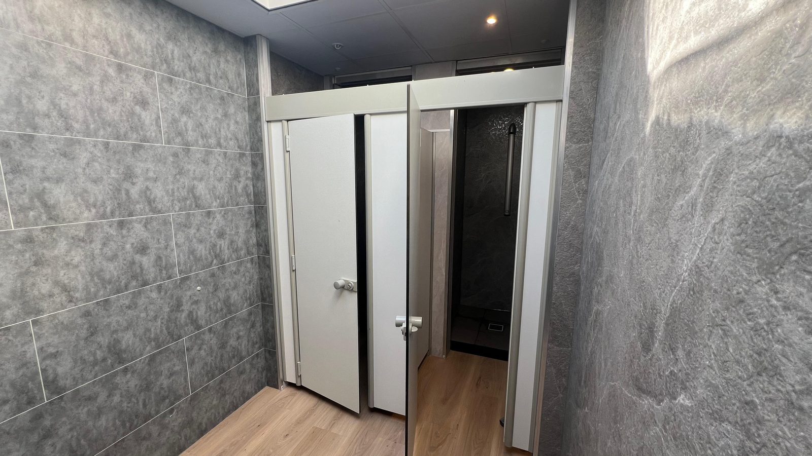 Liegeplatz im Yachthafen 6x2m