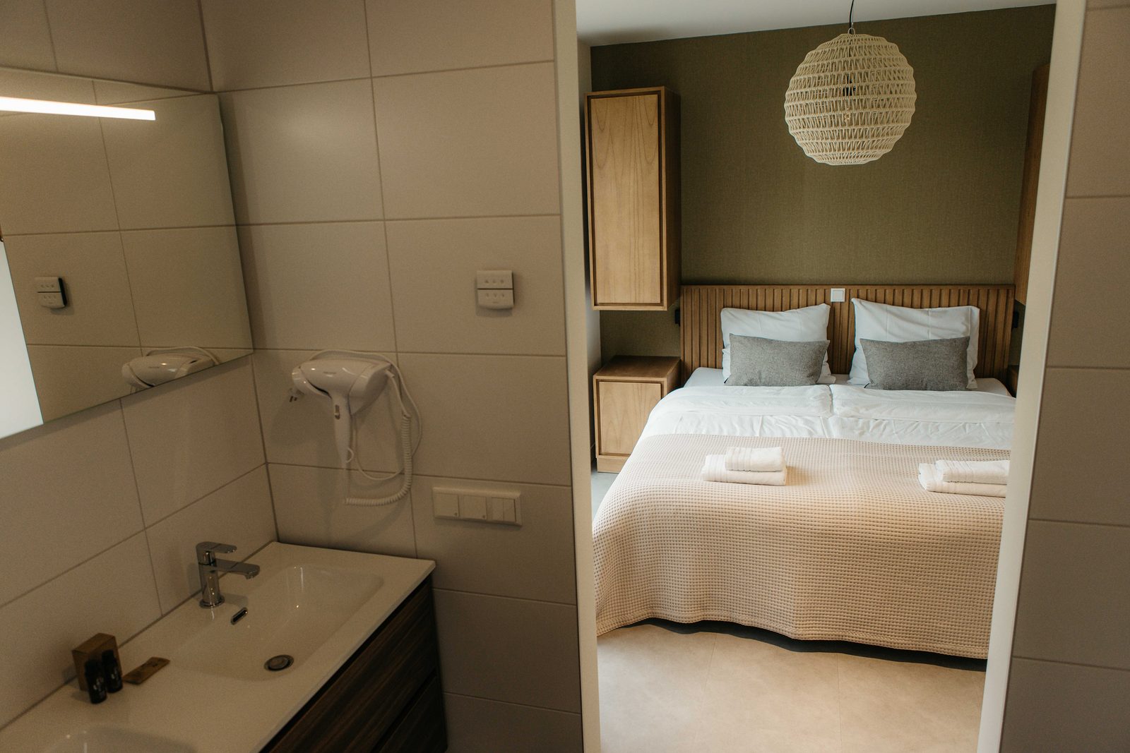 Watervilla buitenzijde met Sauna I 8 personen