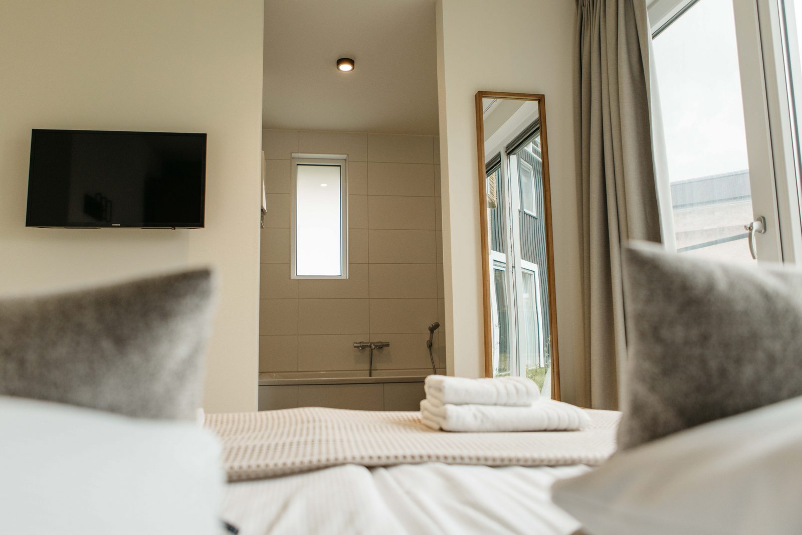 Watervilla binnenhaven met Sauna | 8 personen