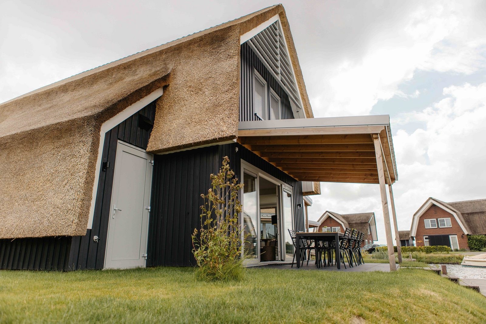 Watervilla binnenhaven met Sauna | 6 personen