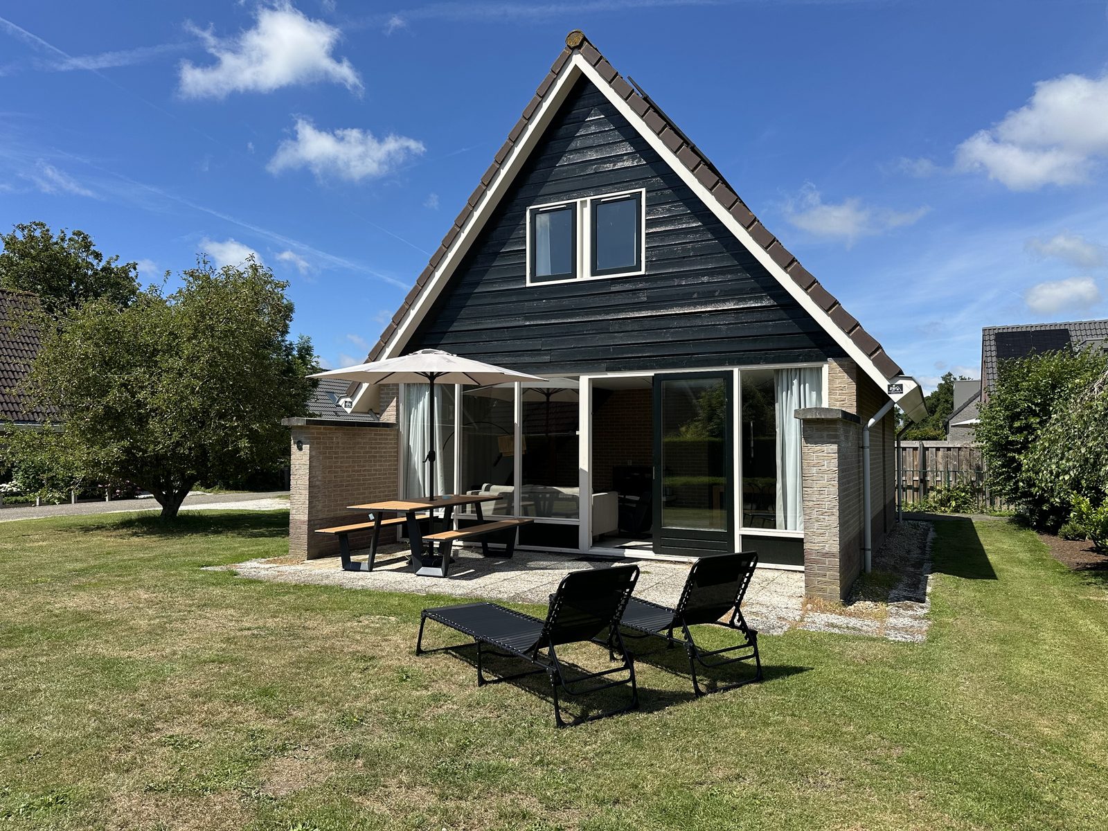 Bungalow 6