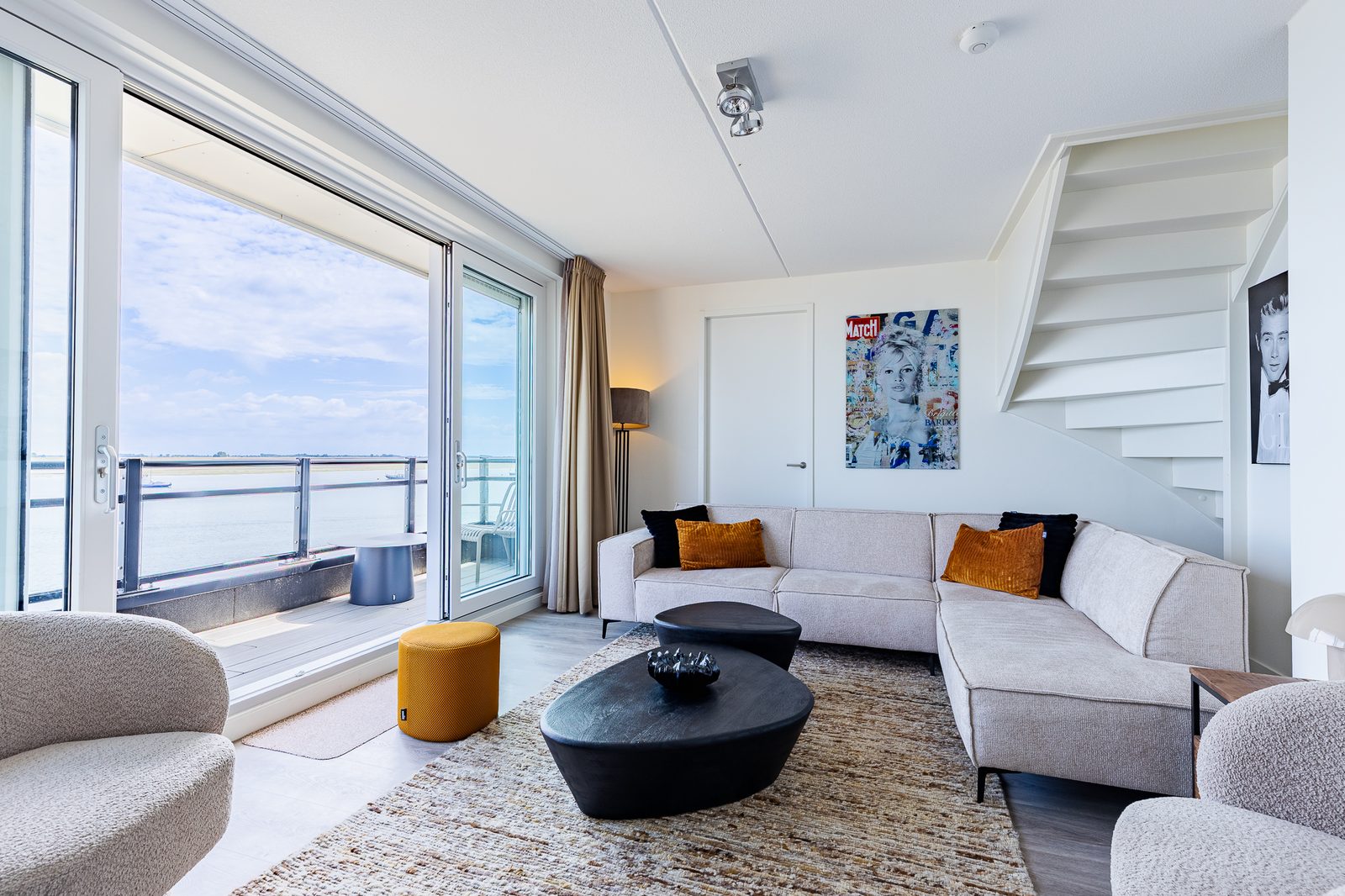 Vakantiewoning aan het water - met 4 balkons | Nr. 30 - 8 Pers. | Vista Maris