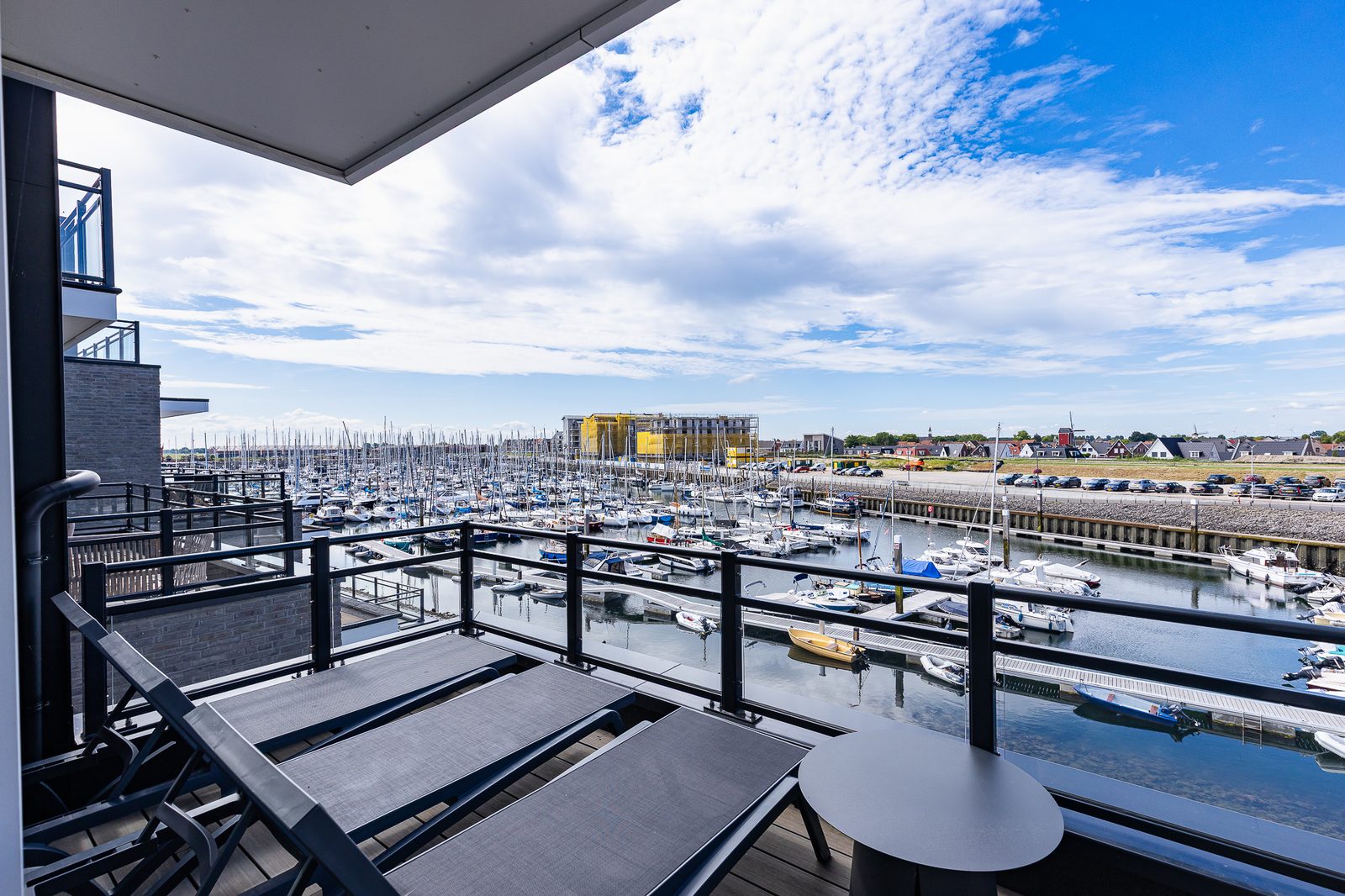 Vakantiewoning aan het water - met 4 balkons | Nr. 30 - 8 Pers. | Vista Maris