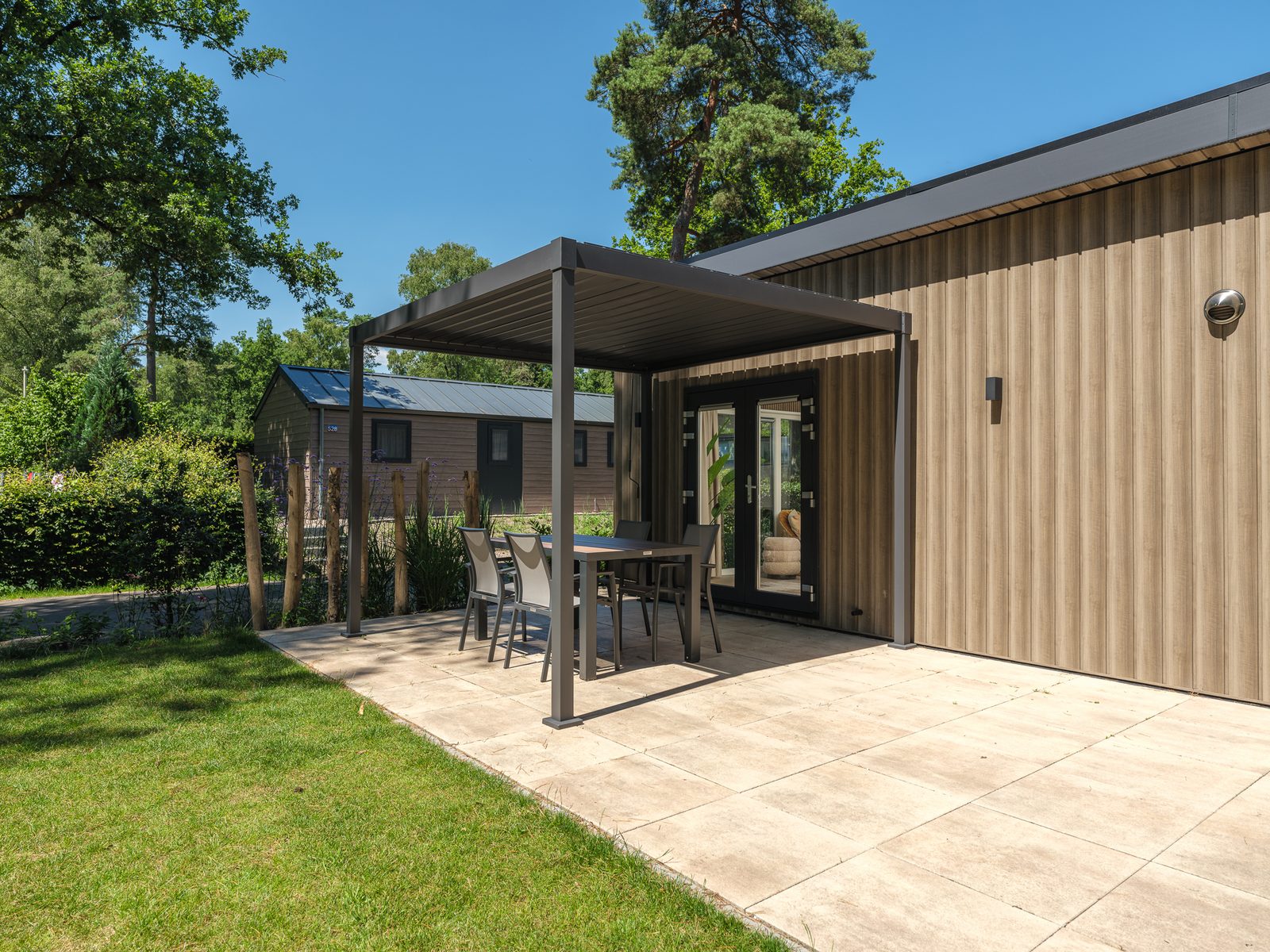 Loevestein Komfort mit Hot tub | 4 Personen 