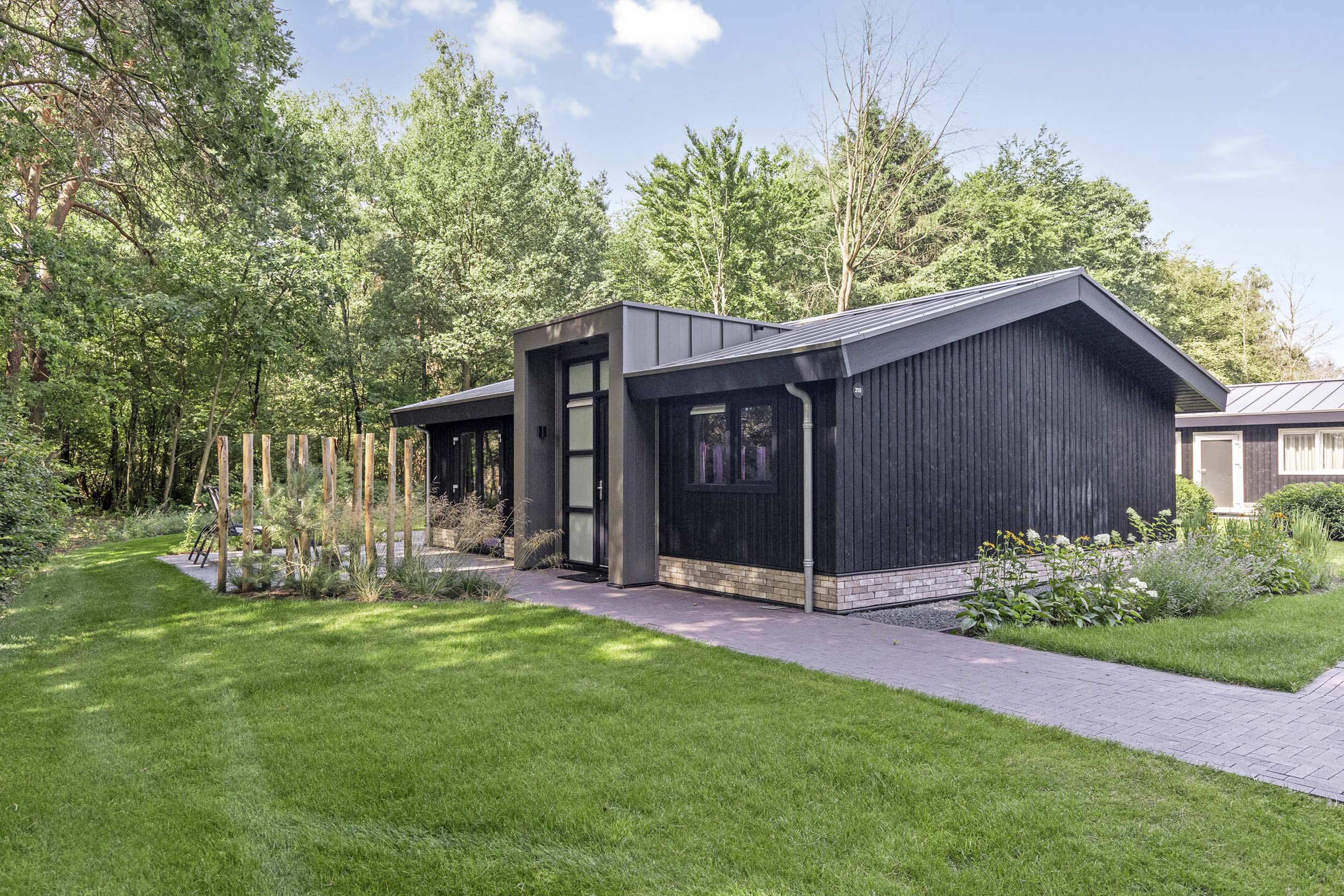 Ferienhaus mit umzäuntem Garten in Lage mierde (Niederlande) und 2 Hunde erlaubt