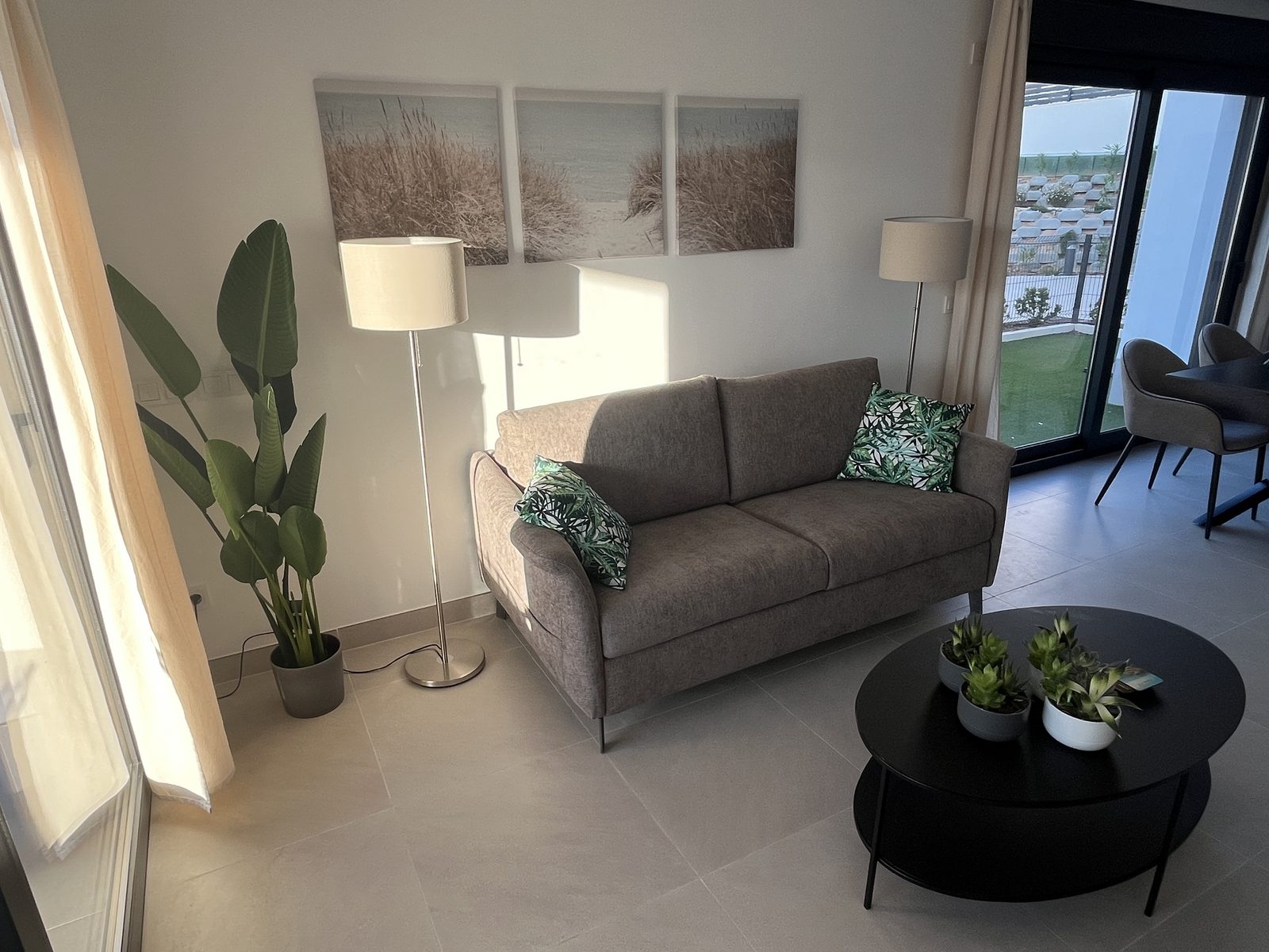 CASA SOL Y SOMBRA