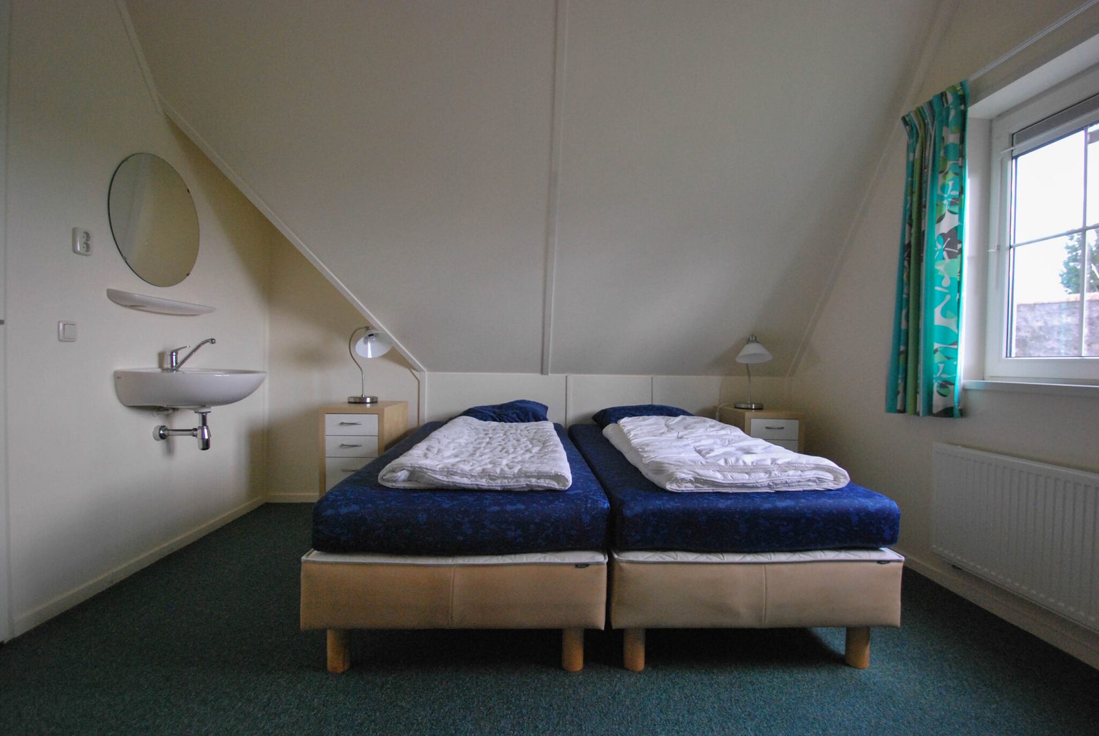 Beach Villa with Jacuzzi & Sauna - 6 persons