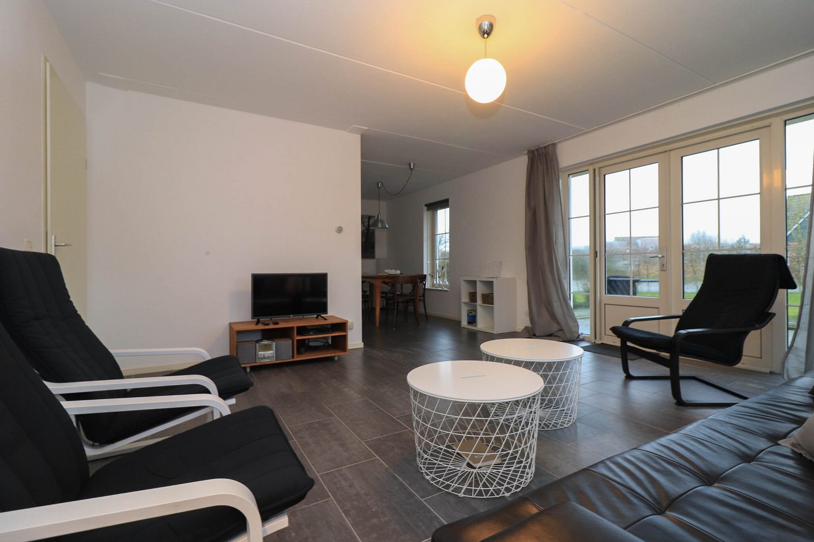 Beach Villa Deluxe - 6 persons