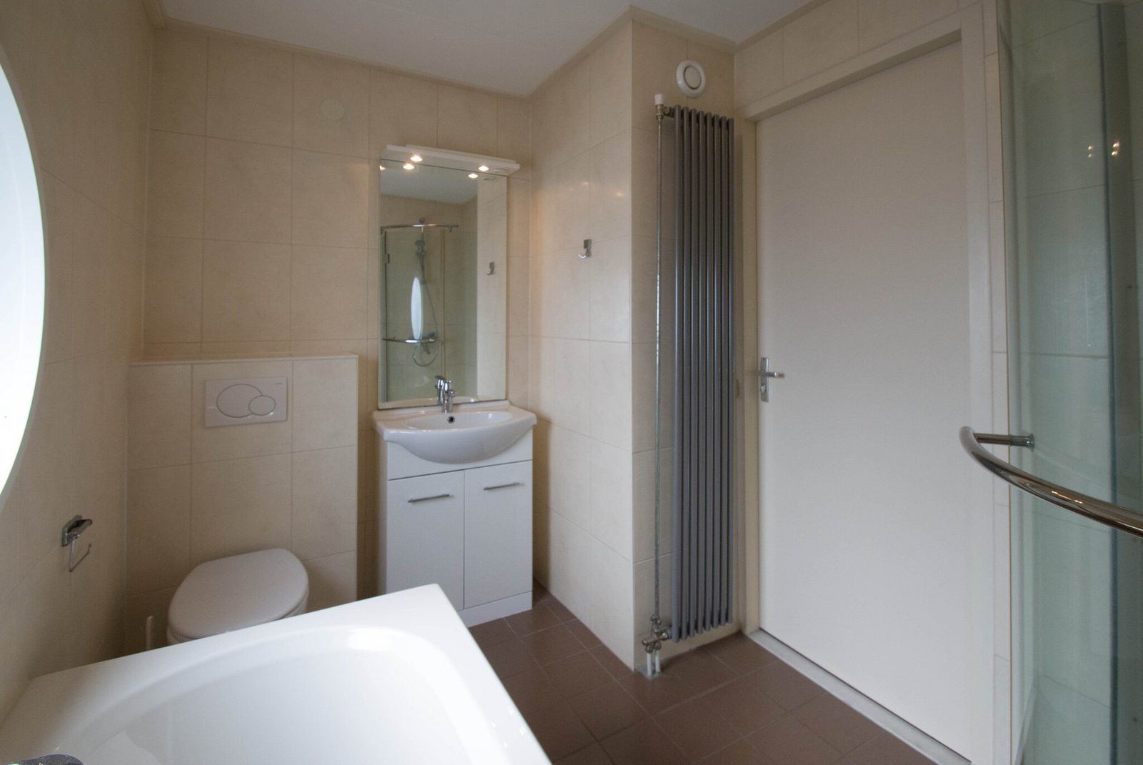 Schakel met Sauna en Whirlpool - 4 personen 