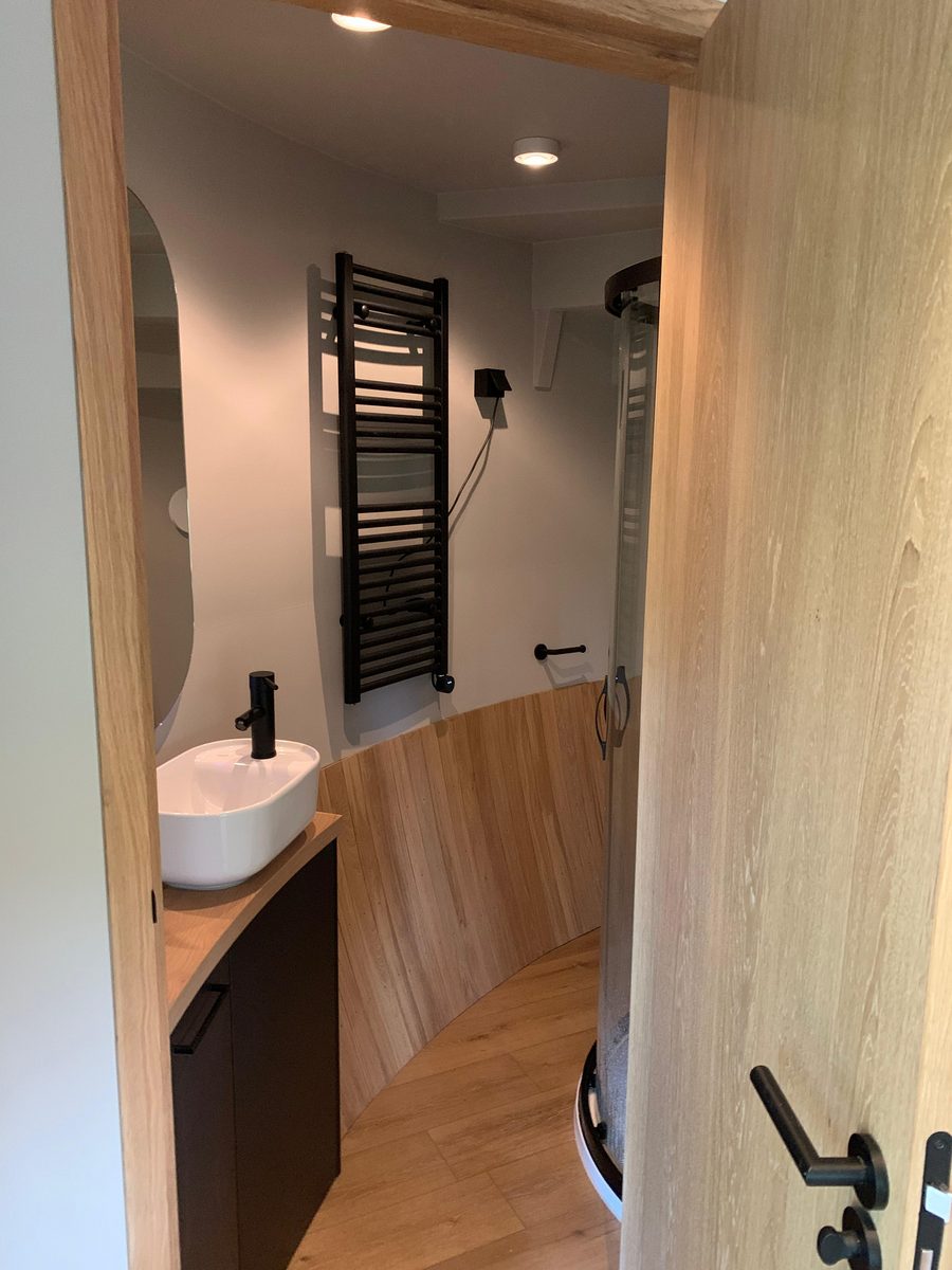 The Nutshell mit Hot Tub und Sauna | 2 Personen 