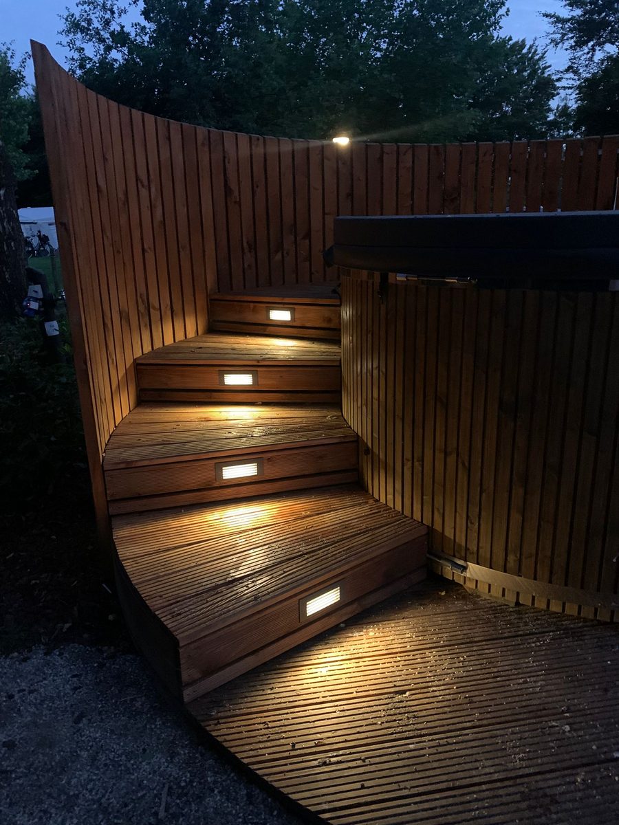 The Nutshell mit Hot Tub und Sauna | 2 Personen 