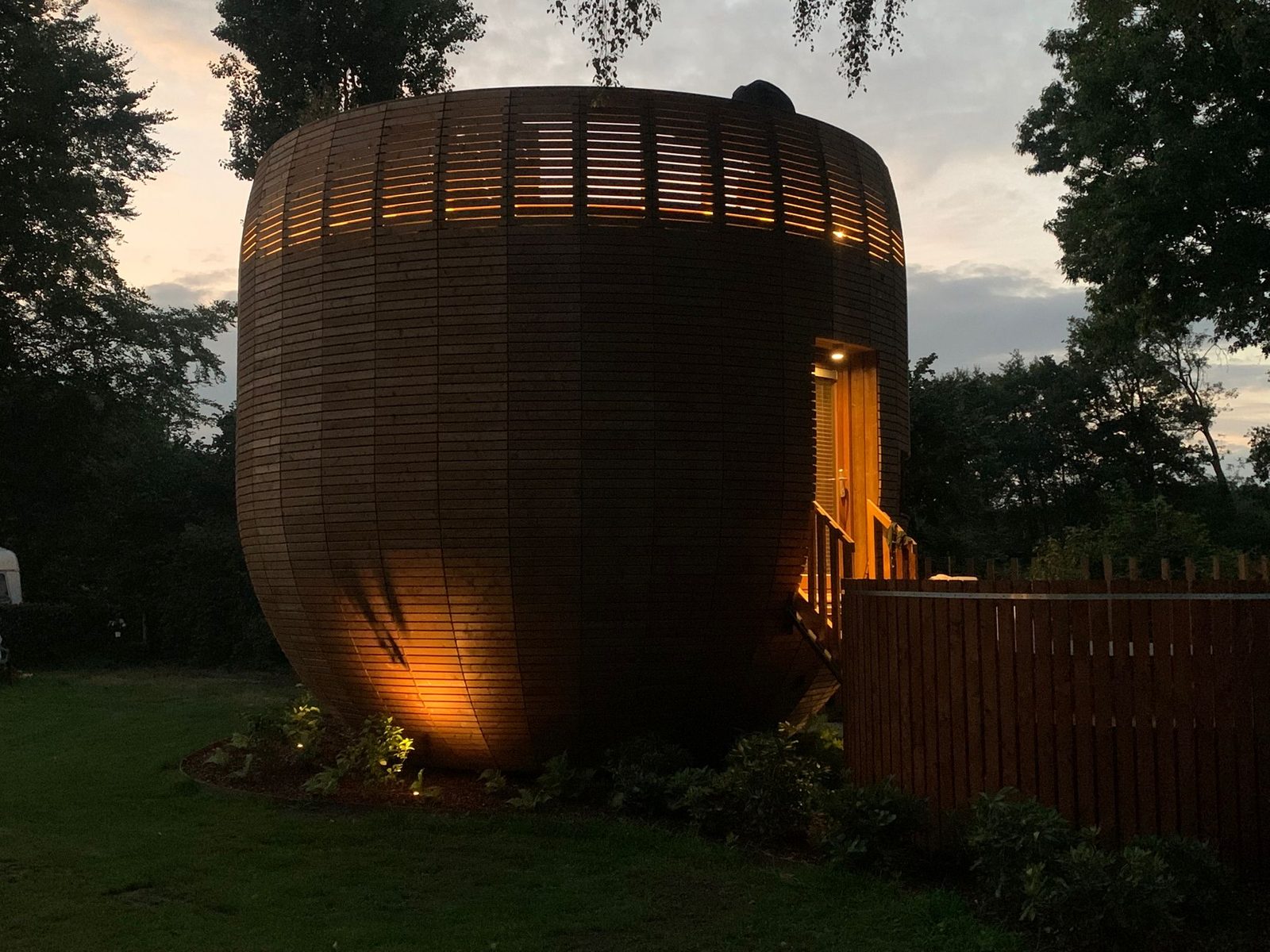 The Nutshell mit Hot Tub und Sauna | 2 Personen 