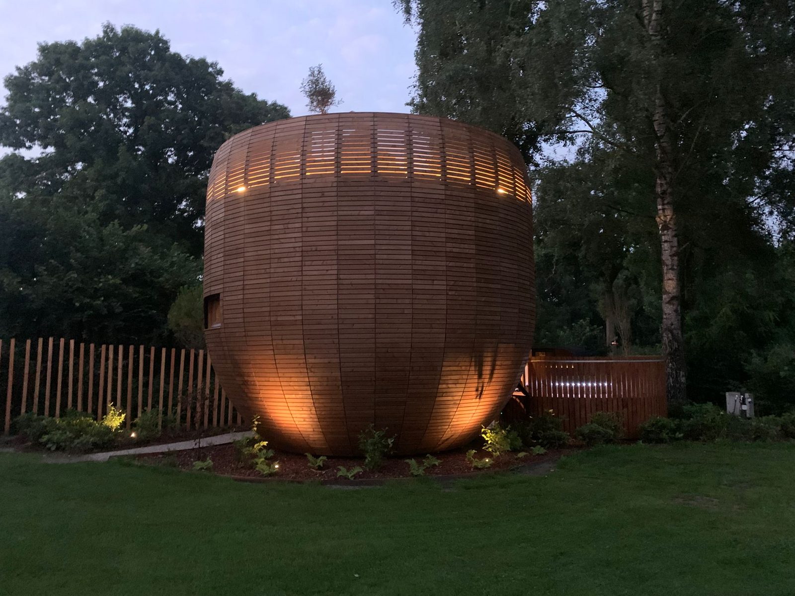 The Nutshell mit Hot Tub und Sauna | 2 Personen 